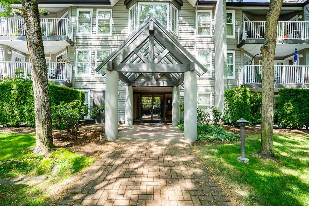 314 - 15110 108 Avenue, Surrey, V3R 0T6 — photo 1