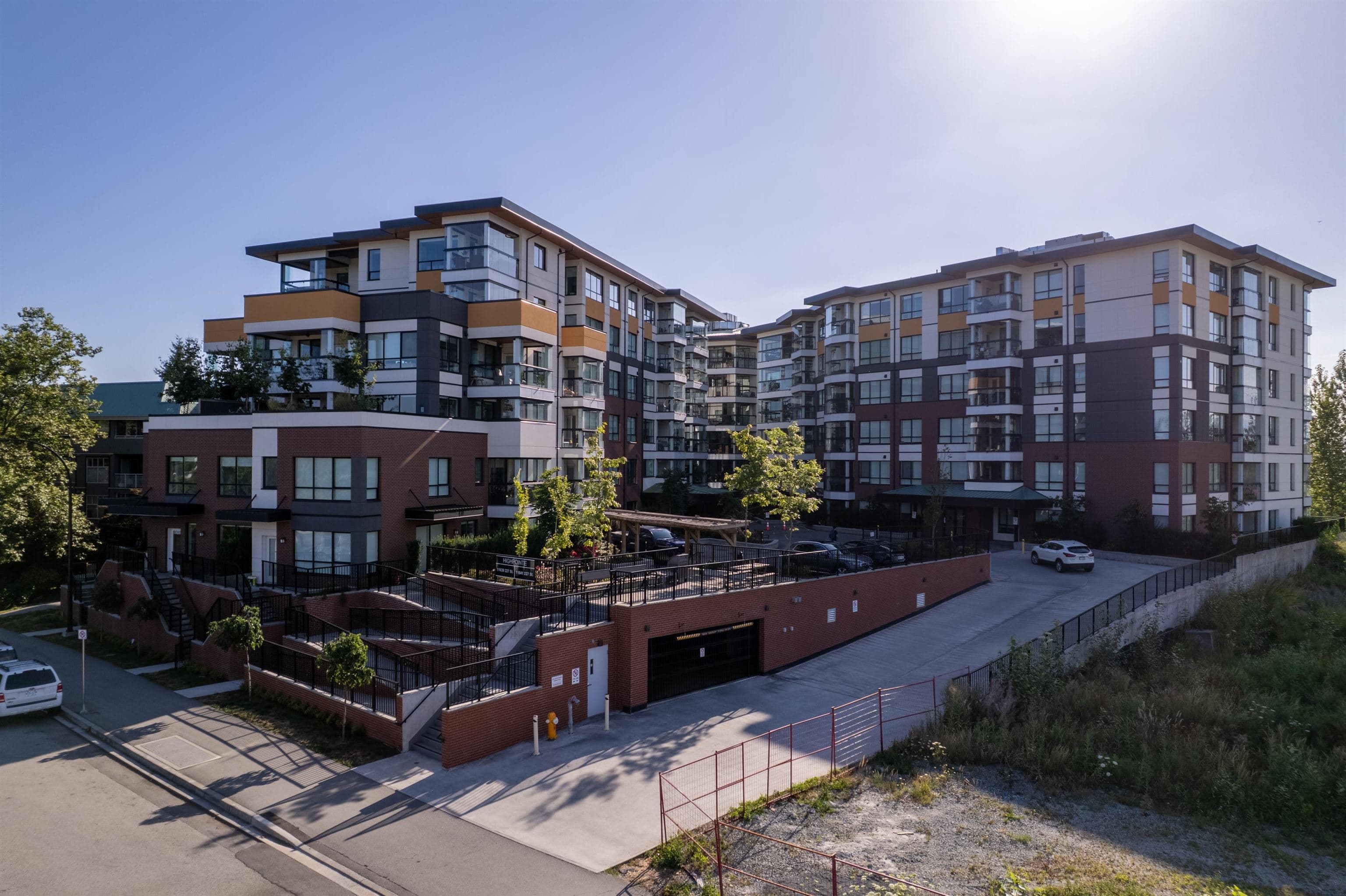 103 - 11639 227 Street, Maple Ridge, V2X 9B2 — photo 2