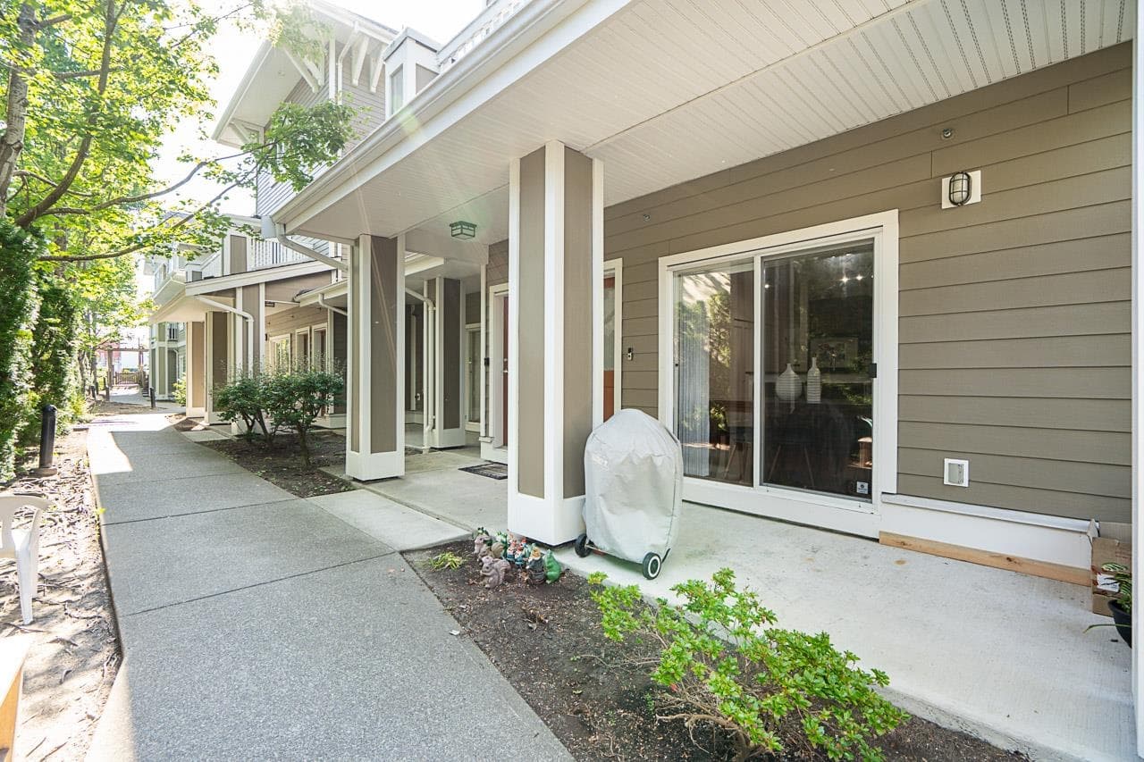 37 - 7388 Macpherson Avenue, Burnaby, V5J 0A1 — photo 3
