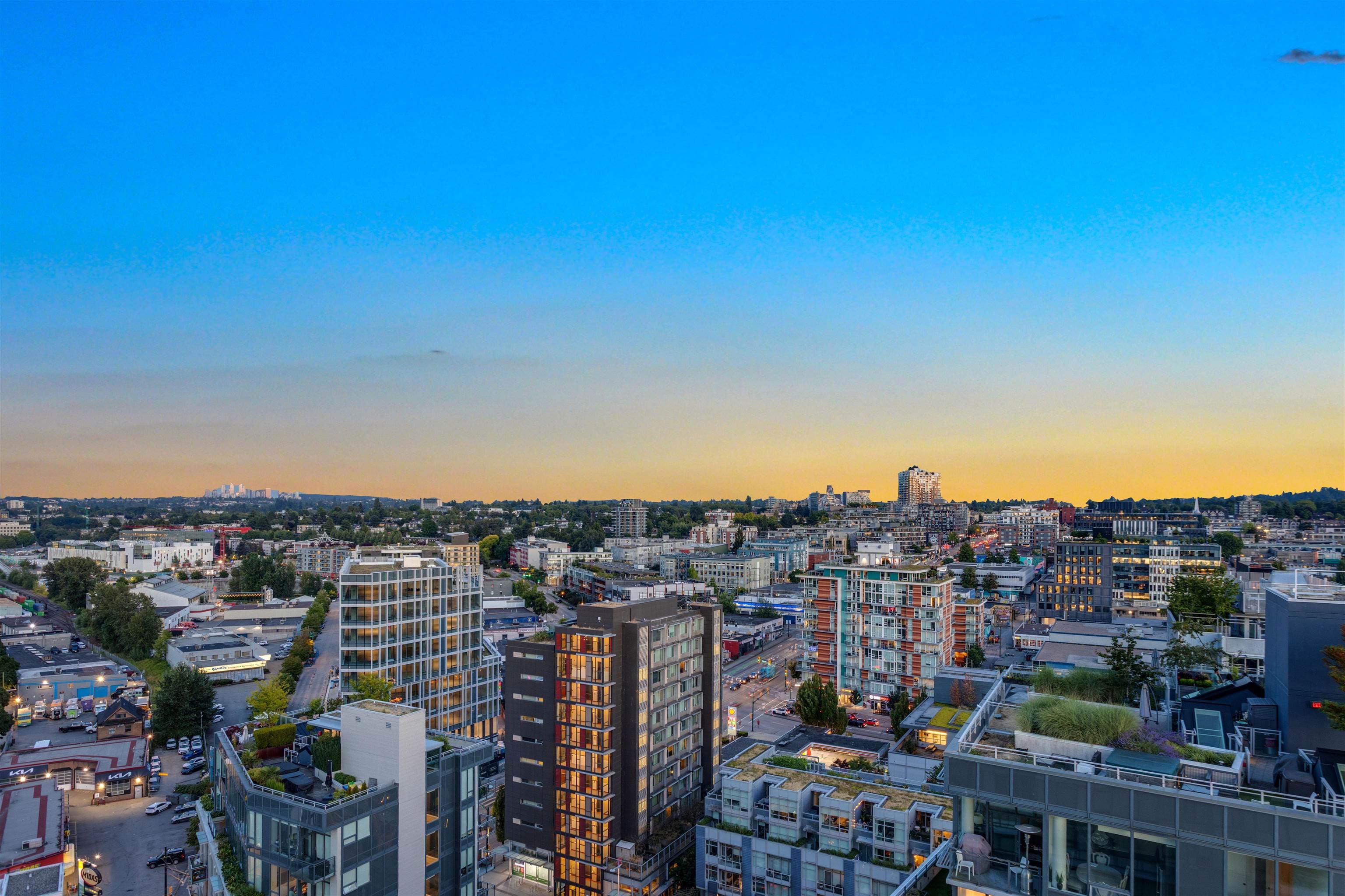 2101 - 110 Switchmen Street, Vancouver, V6A 0C6 — photo 2