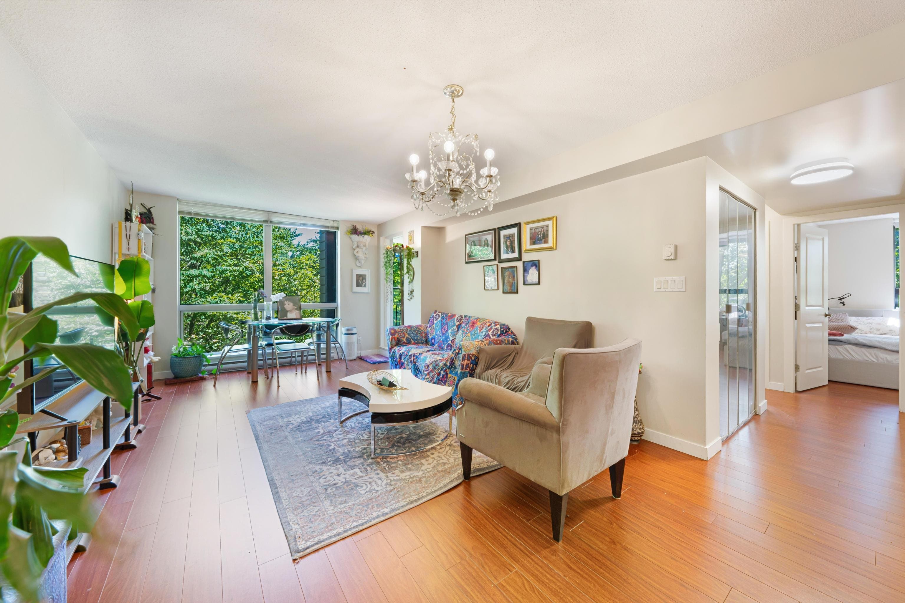 403 - 3663 Crowley Drive, Vancouver, V5R 6H4 — photo 1