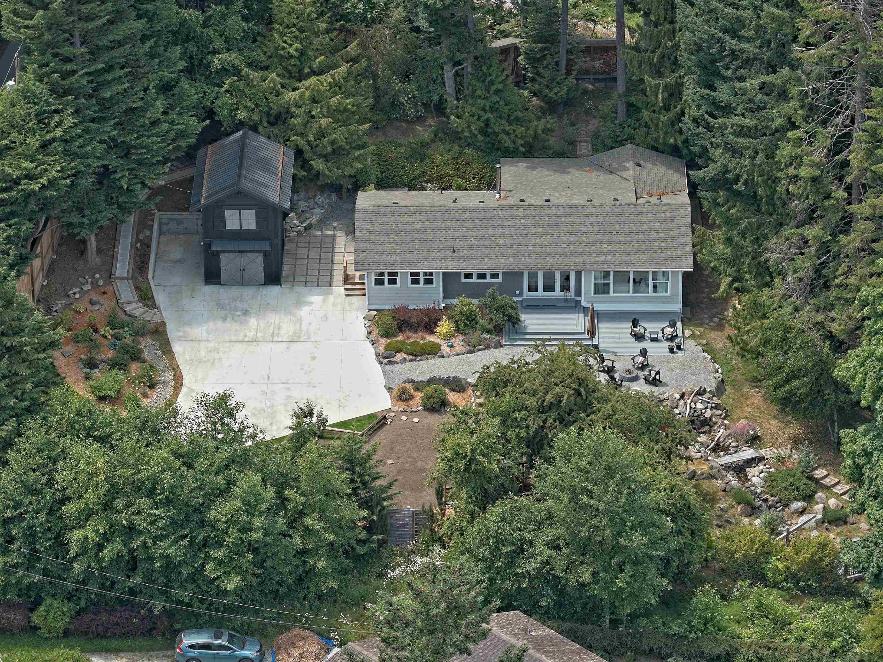 118 Douglas Road, Salt Spring Island, V8K 2J2 — photo 2