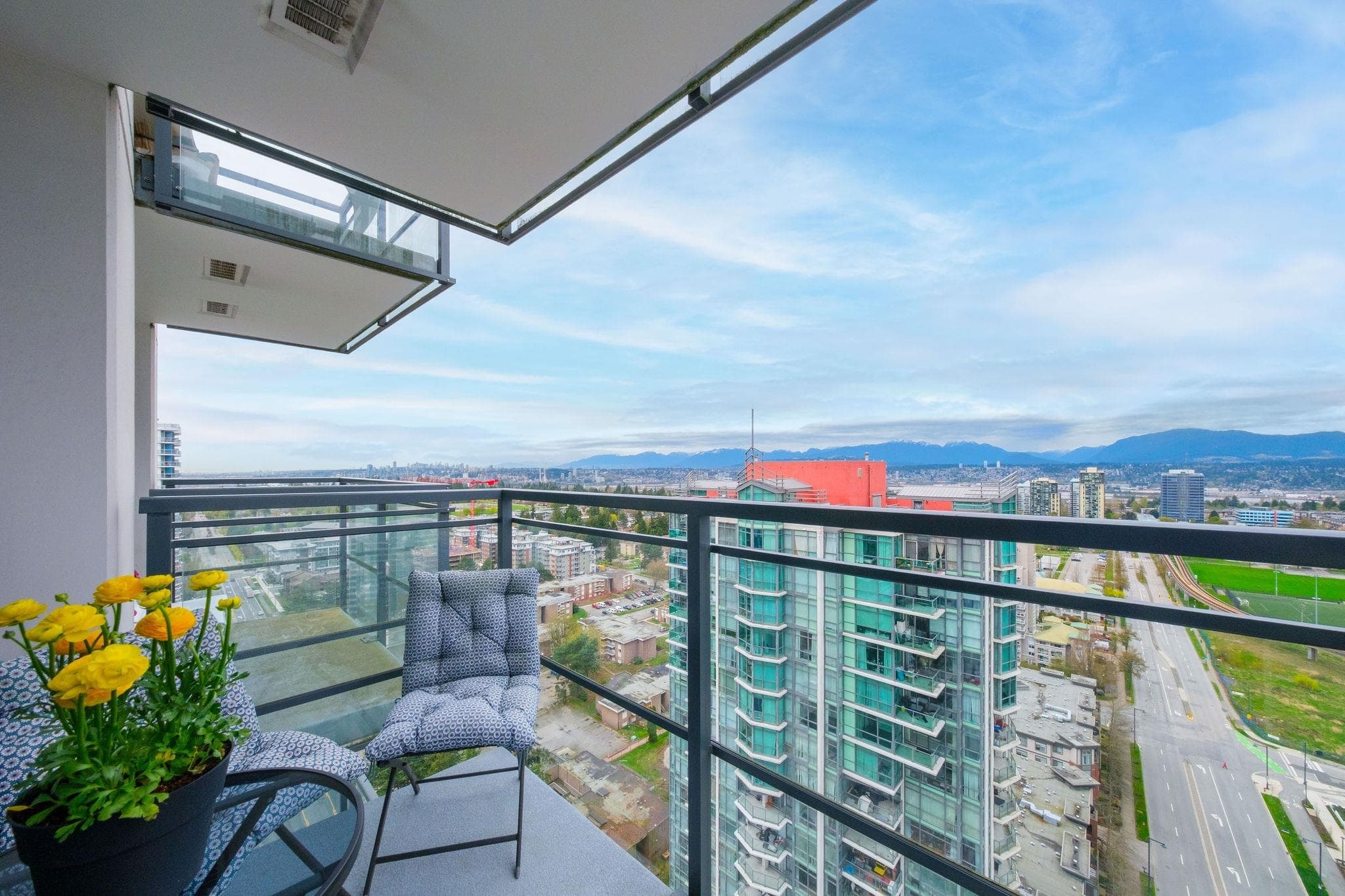 3007 - 13398 104 Avenue, Surrey, V3T 1V6 — photo 4