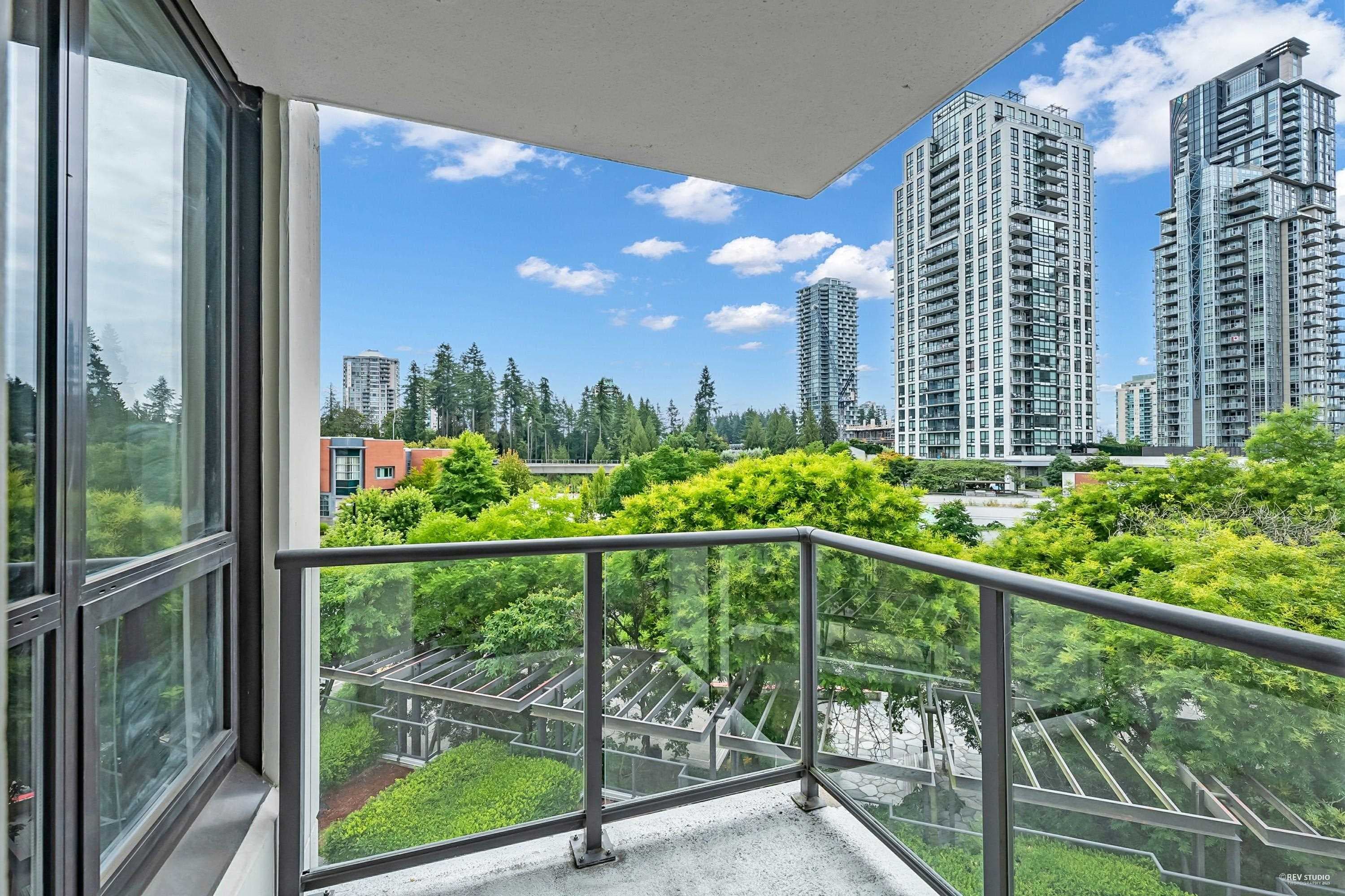 609 - 2982 Burlington Drive, Coquitlam