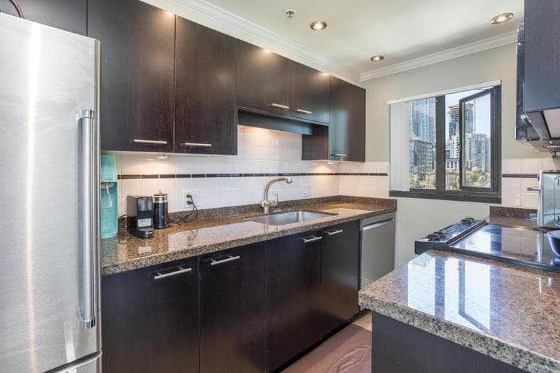 705 - 1155 Homer Street, Vancouver, V6B 5T5 — photo 3
