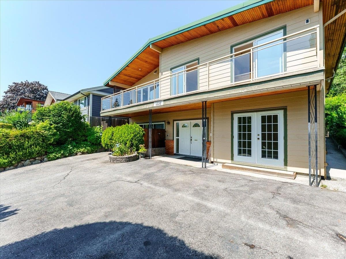 1228 Adderley Street, North Vancouver, V7L 1T7 — photo 3