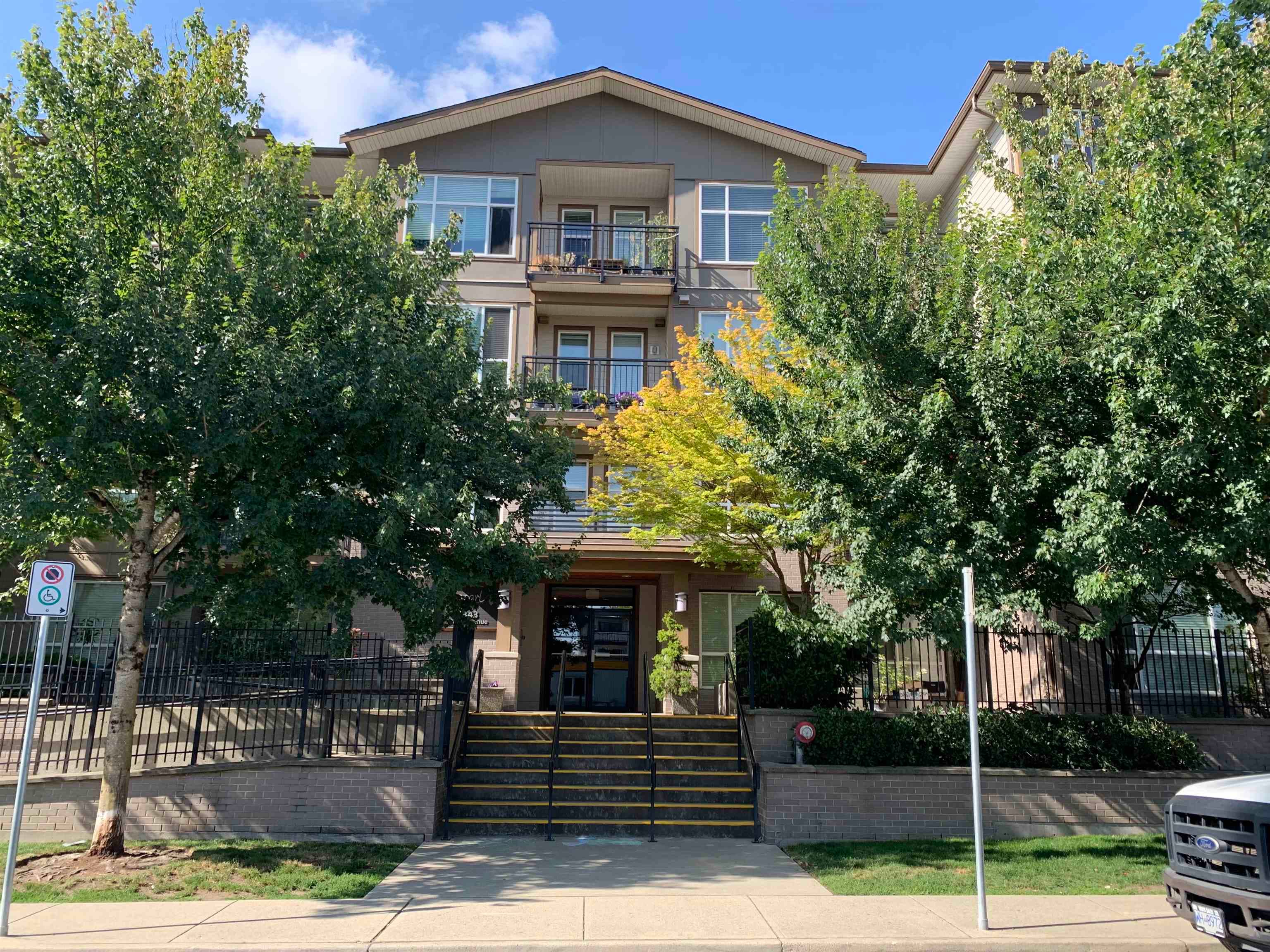 416 - 2343 Atkins Avenue, Port Coquitlam, V3C 1Y7 — photo 1