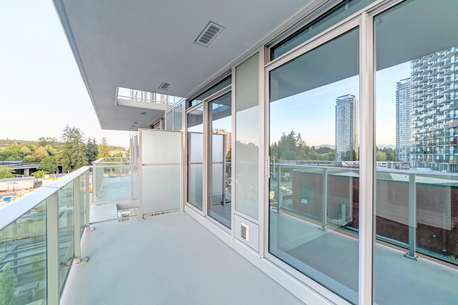 13XX - 13655 Fraser Highway, Surrey, V3T 0P8 — photo 5
