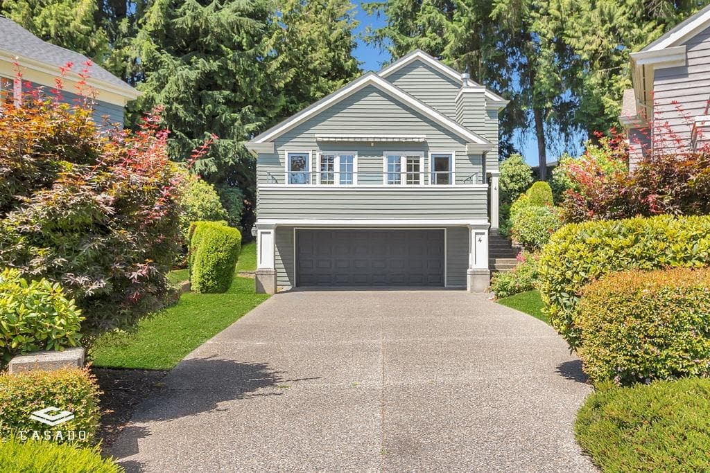 4 - 725 Rochester Avenue, Coquitlam, V3K 2V9 — photo 2