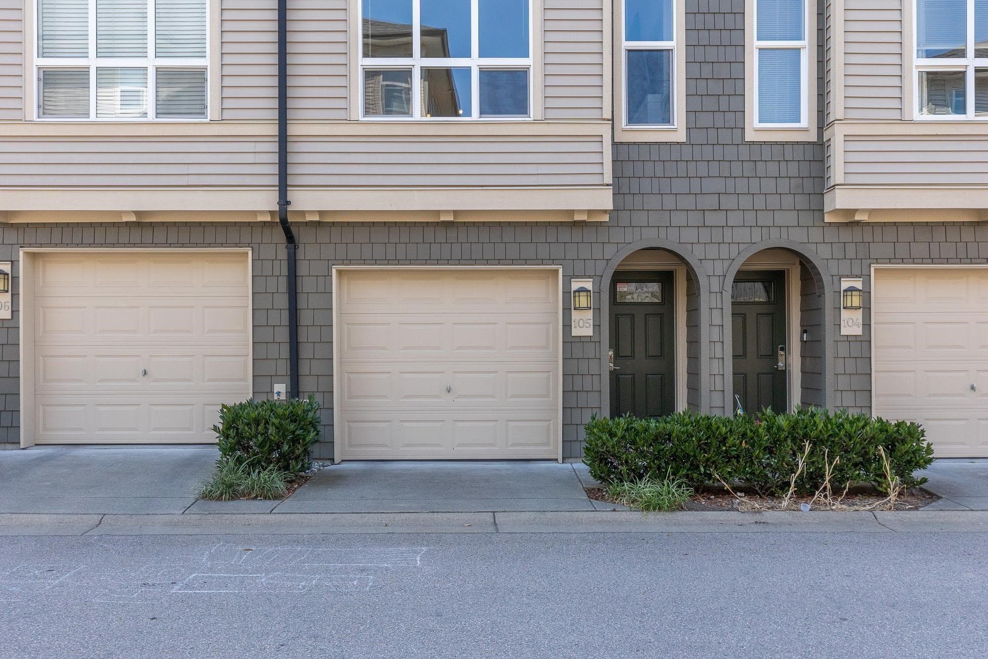7938 209 Street, Langley, V2Y 0K1 — photo 1