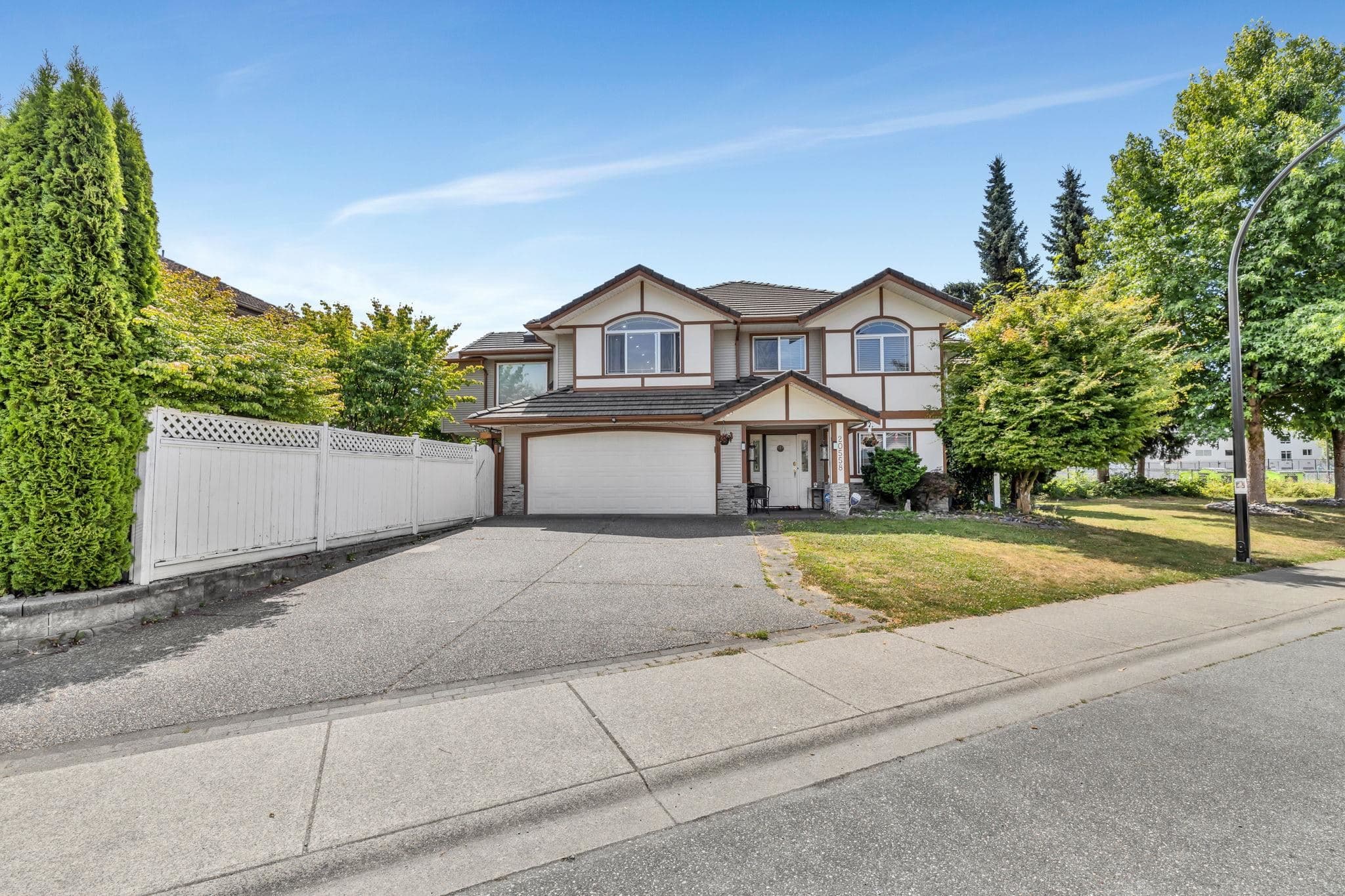 20558 122 Avenue, Maple Ridge, V2X 2N6 — photo 3
