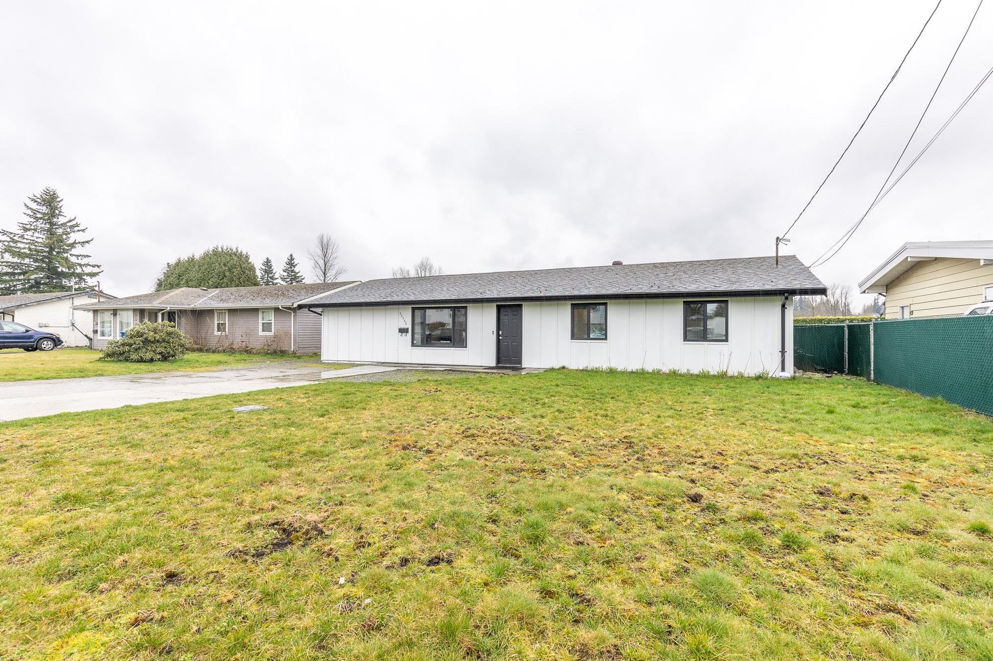 32546 Pandora Avenue, Abbotsford, V2T 3X1 — photo 2