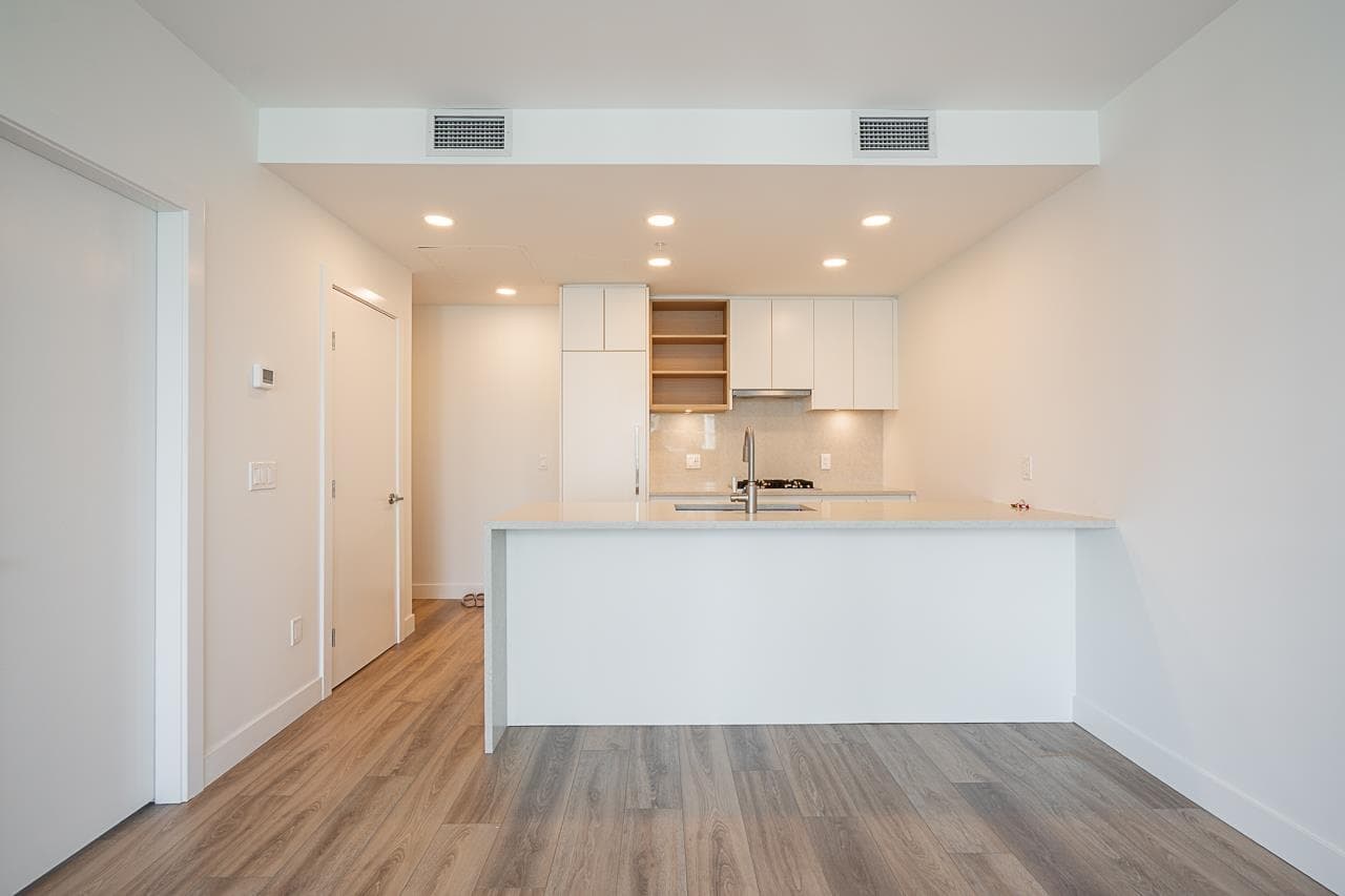 2101 - 4433 Alaska Street, Burnaby, V5C 5T3 — photo 2