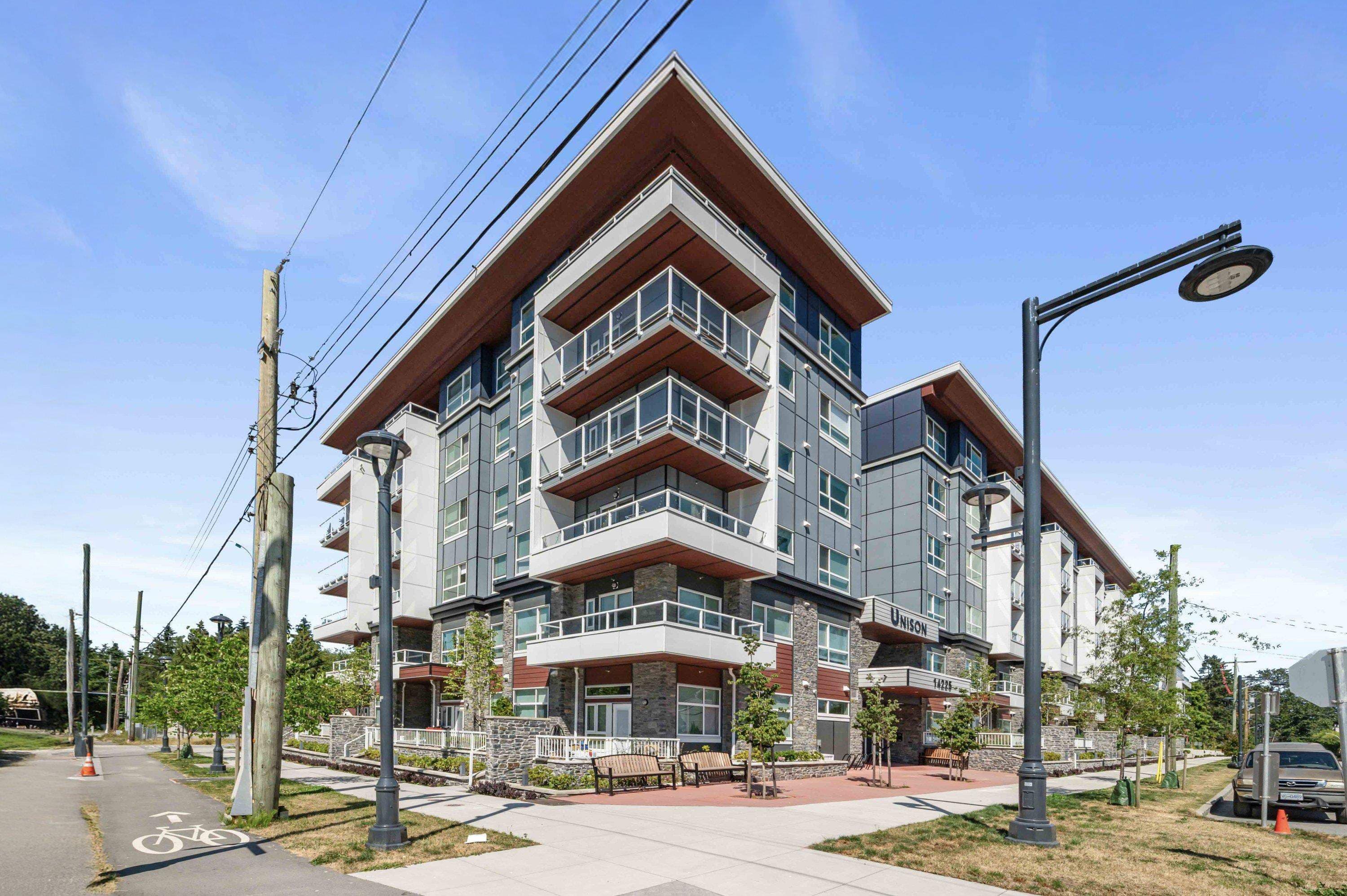 209 - 14225 103a Avenue, Surrey, V3T 1T1 — photo 1