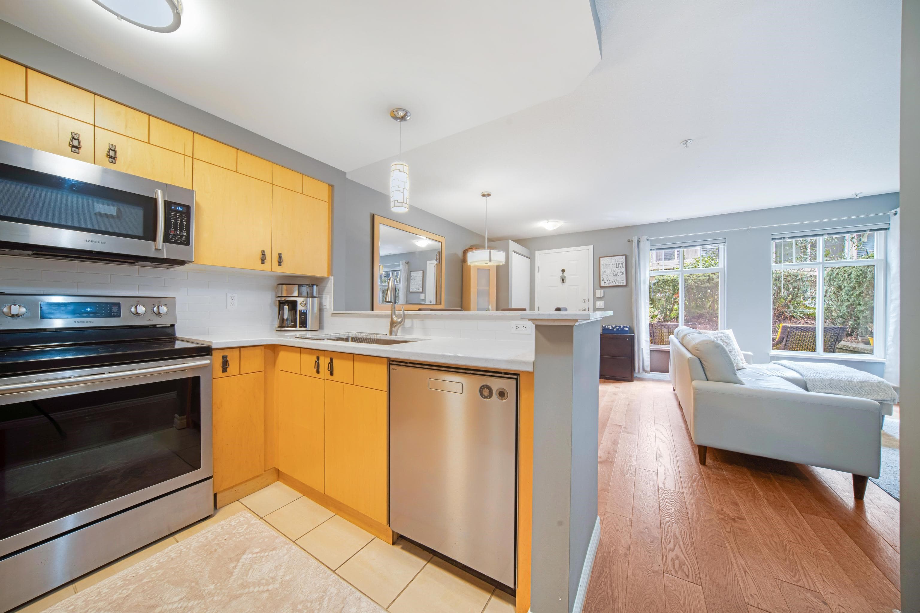 50 - 7488 Southwynde Avenue, Burnaby, V3N 5C6 — photo 5