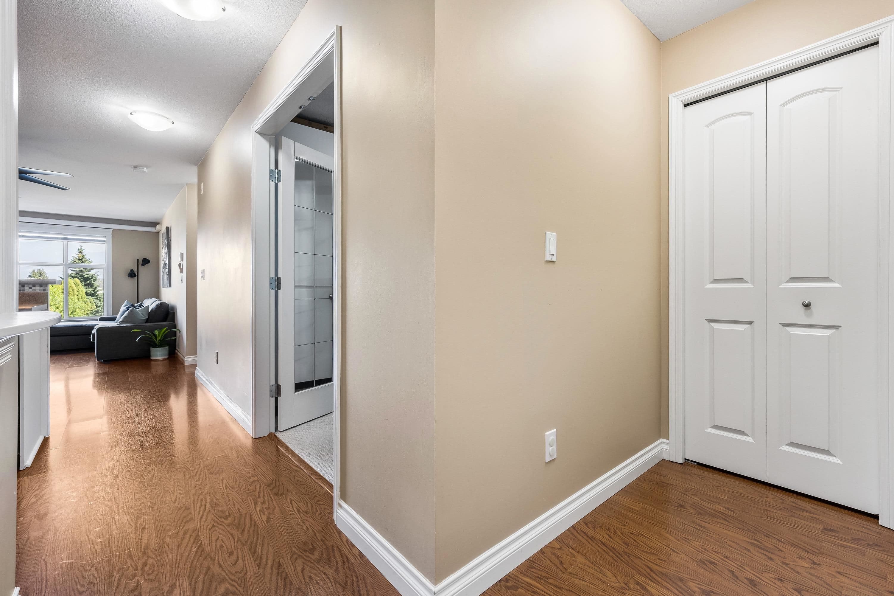 302 - 8955 Edward Street, Chilliwack, V2P 4E2 — photo 4