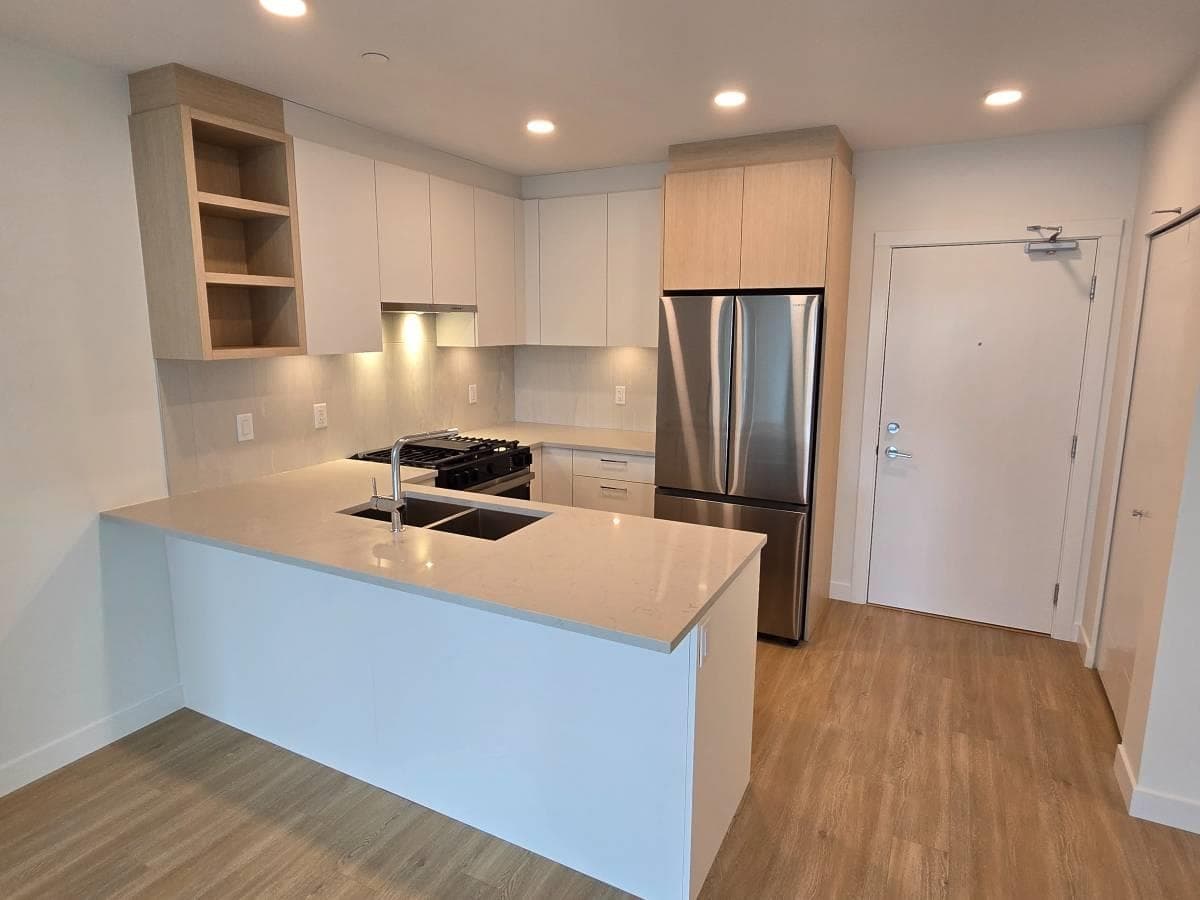 104 - 723 Grover Avenue, Coquitlam, V3J 0L9 — photo 3