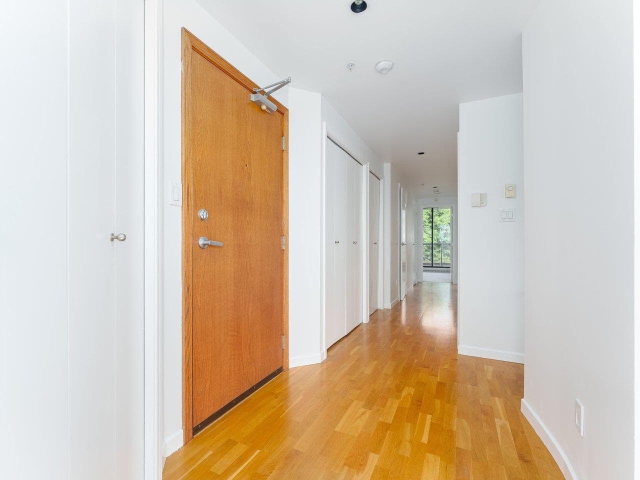306 - 1689 Duchess Avenue, West Vancouver, V7N 1P7 — photo 4