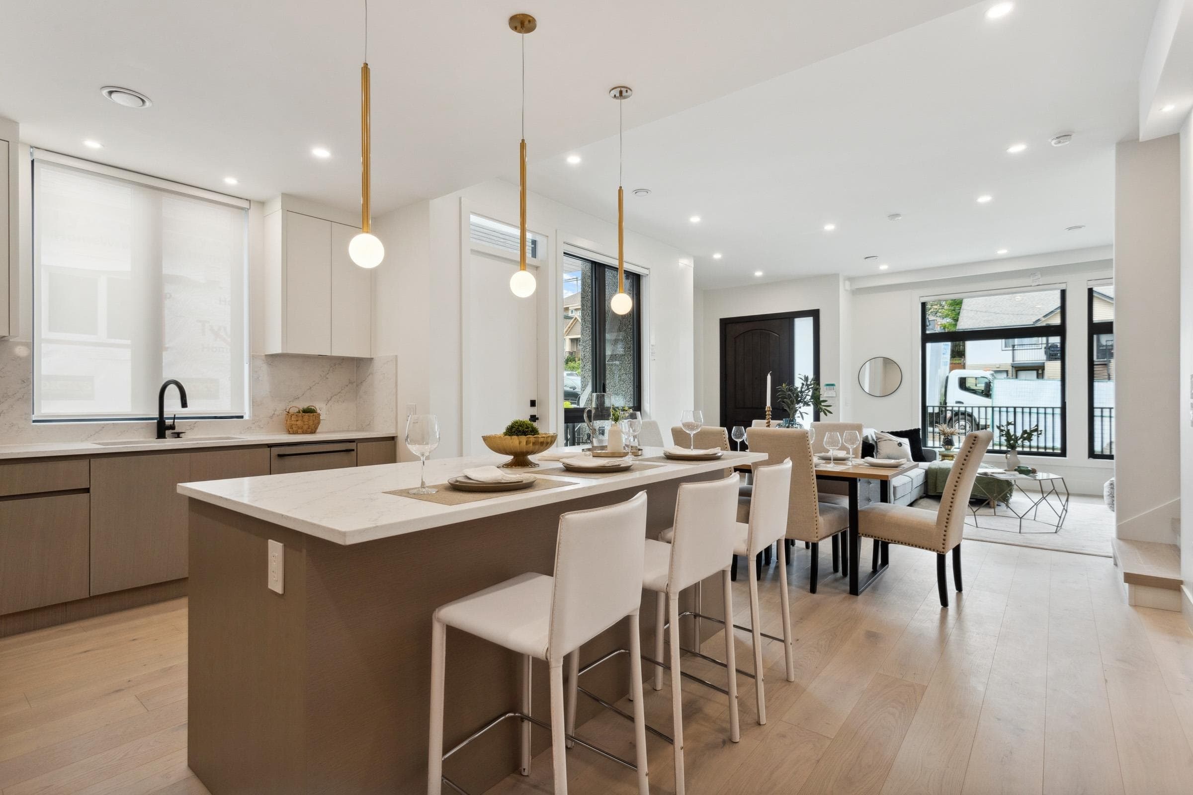 101 - 1038 Delestre Avenue, Coquitlam, V3K 2H2 — photo 4