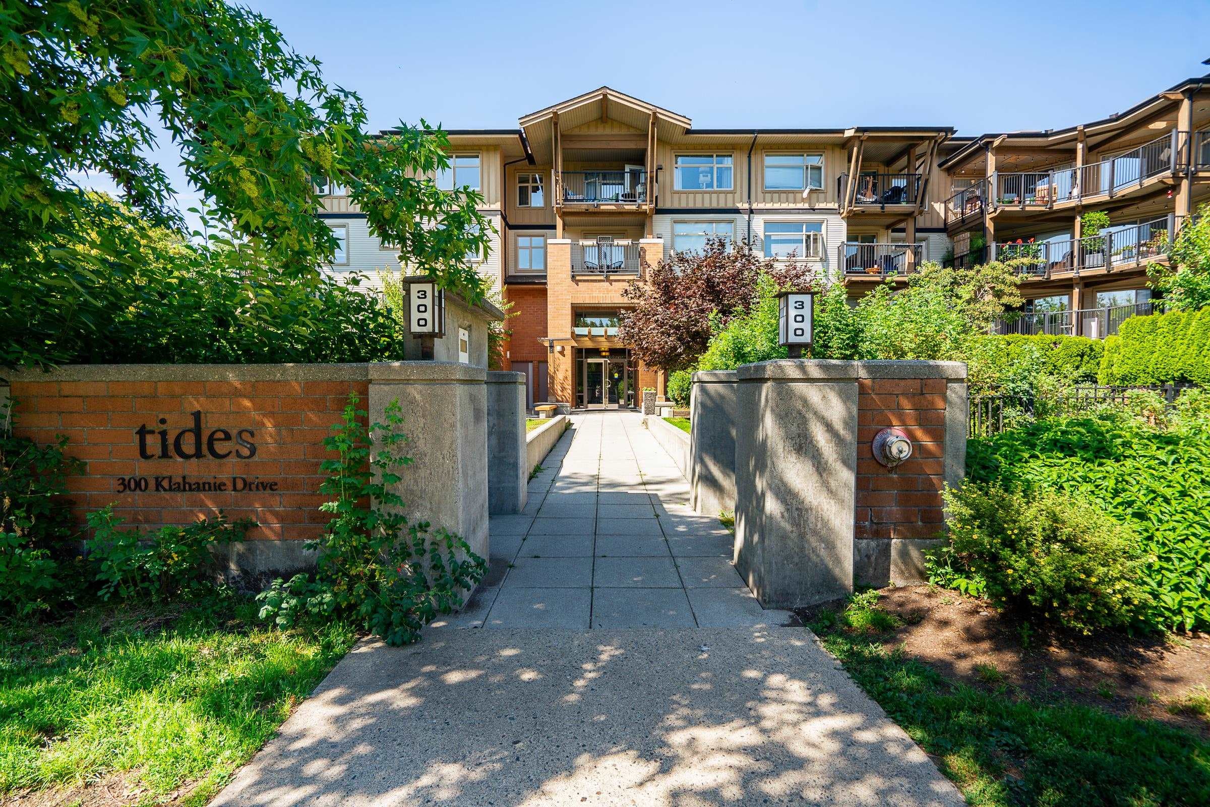 107 - 300 Klahanie Drive, Port Moody, V3H 5K8 — photo 2