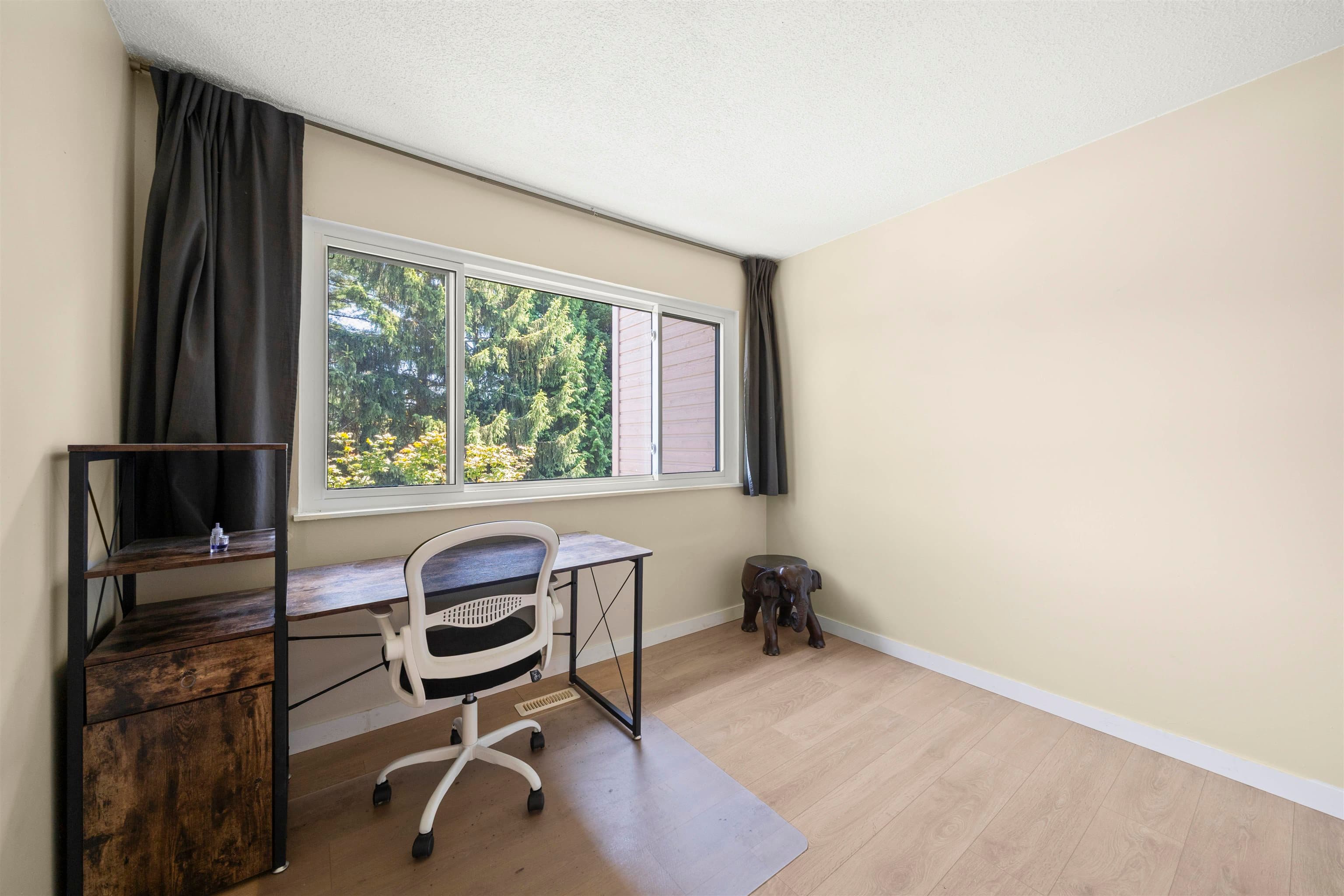 1936 Goleta Drive, Burnaby, V5A 1P6 — photo 2