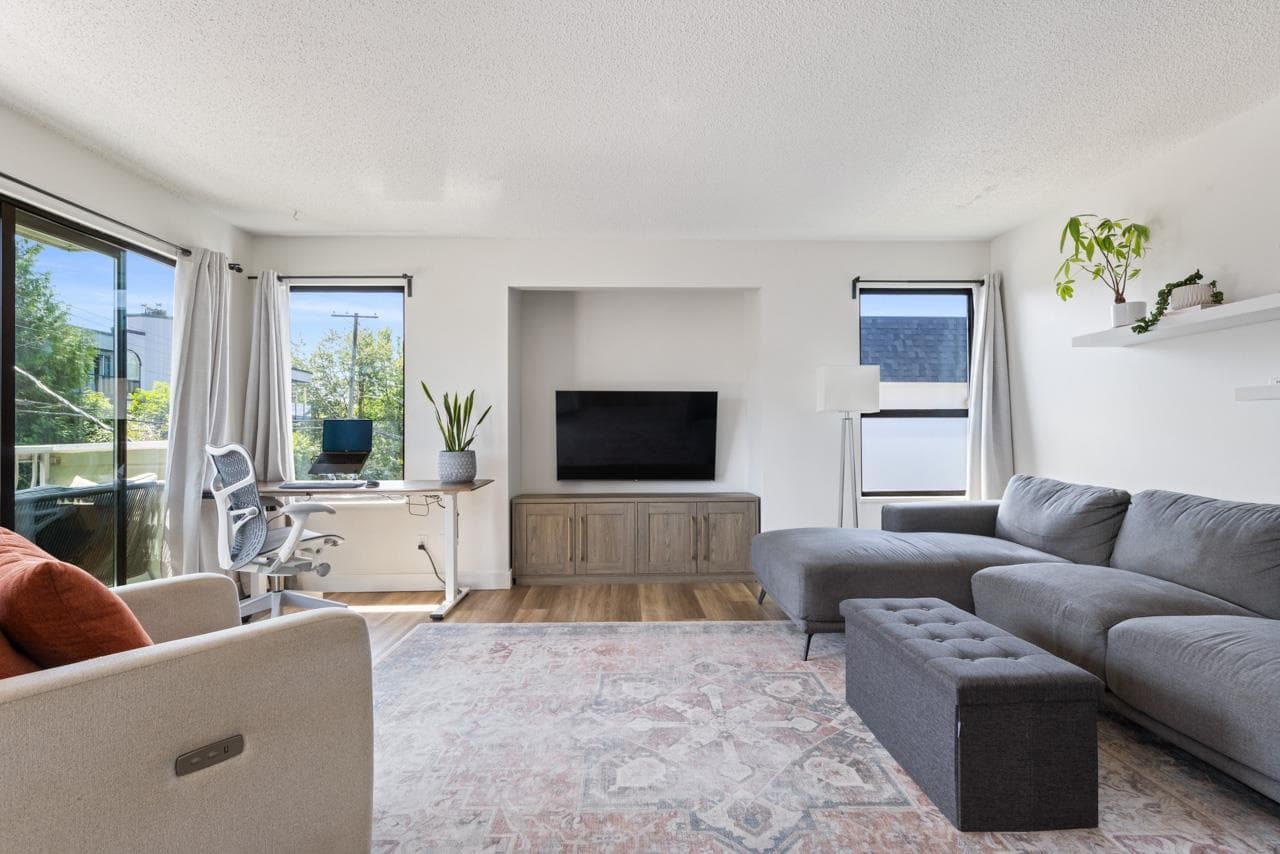 305 - 642 E 7th Avenue, Vancouver