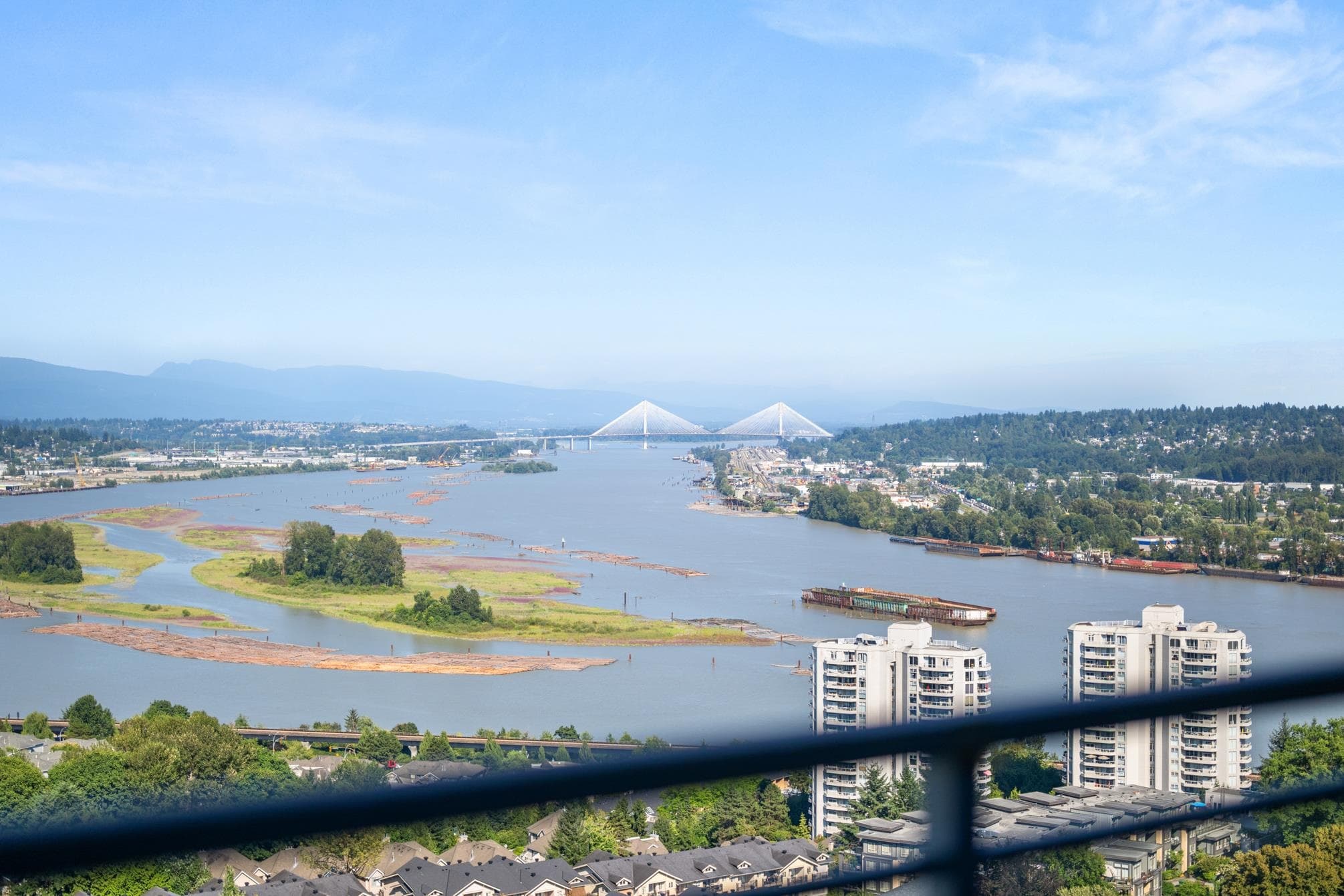 2103 - 280 Ross Drive, New Westminster, V3L 0C2 — photo 1