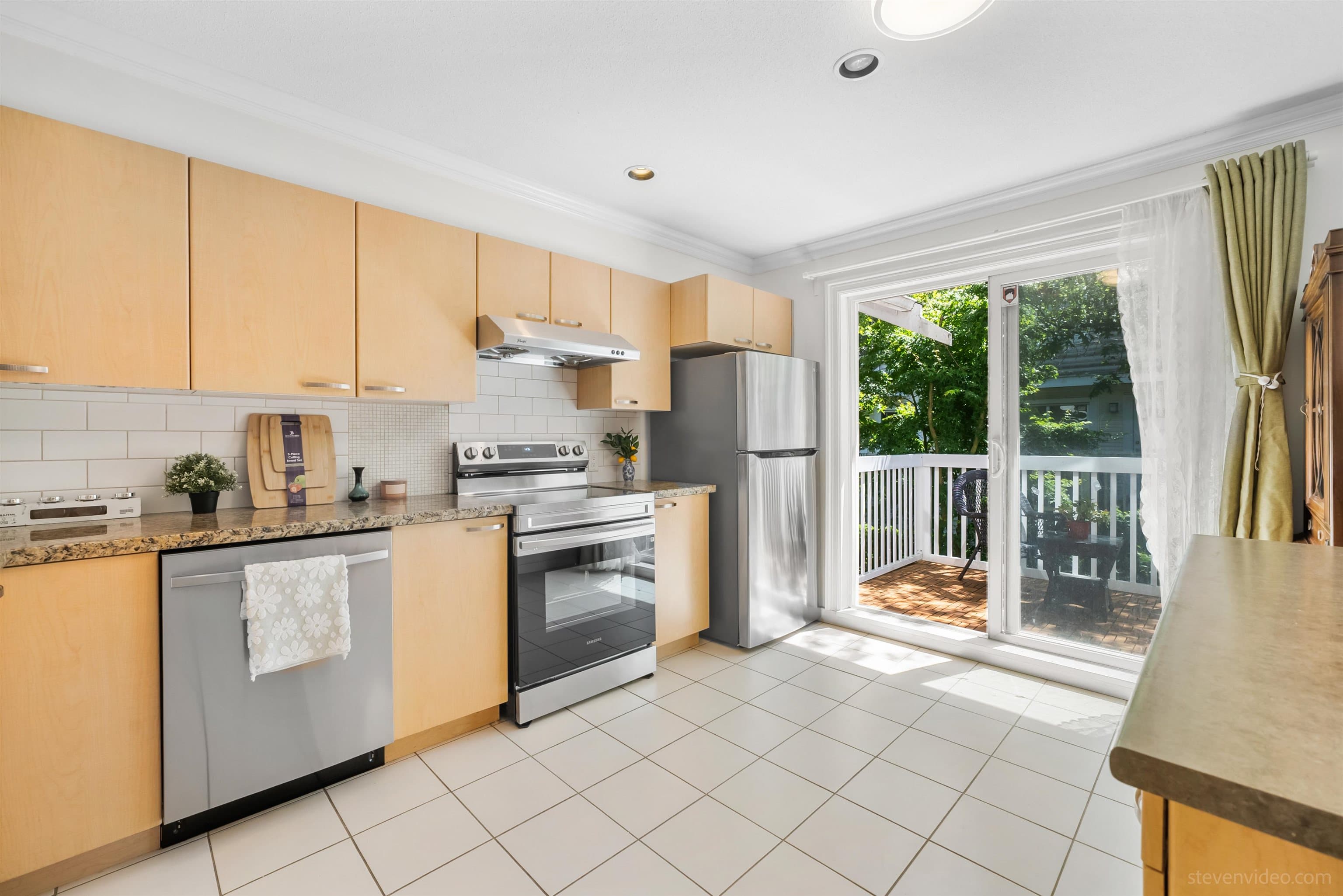 44 - 7533 Heather Street, Richmond, V6Y 2P8 — photo 2