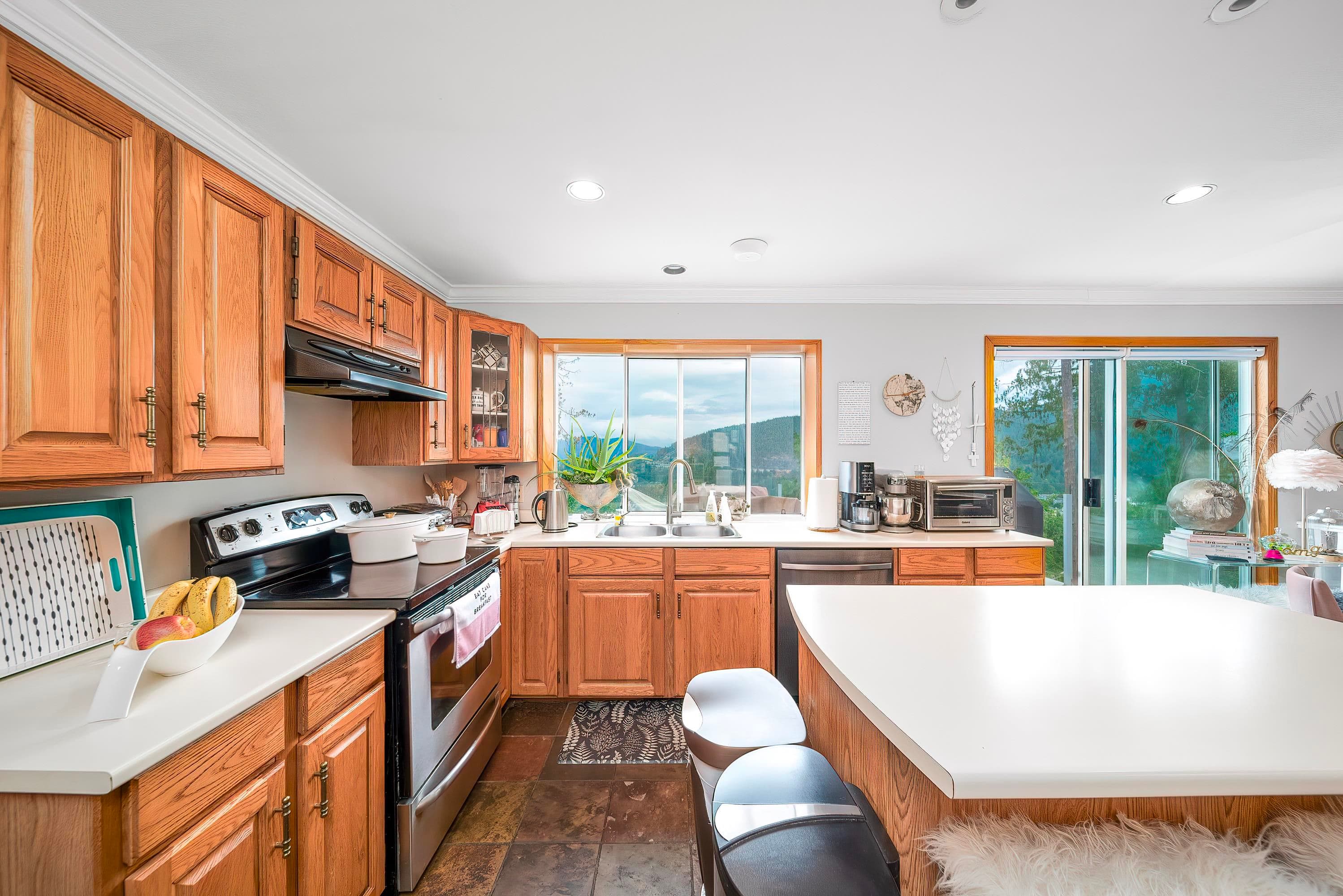 5343 Monte Bre Crescent, West Vancouver, V7W 3A7 — photo 5