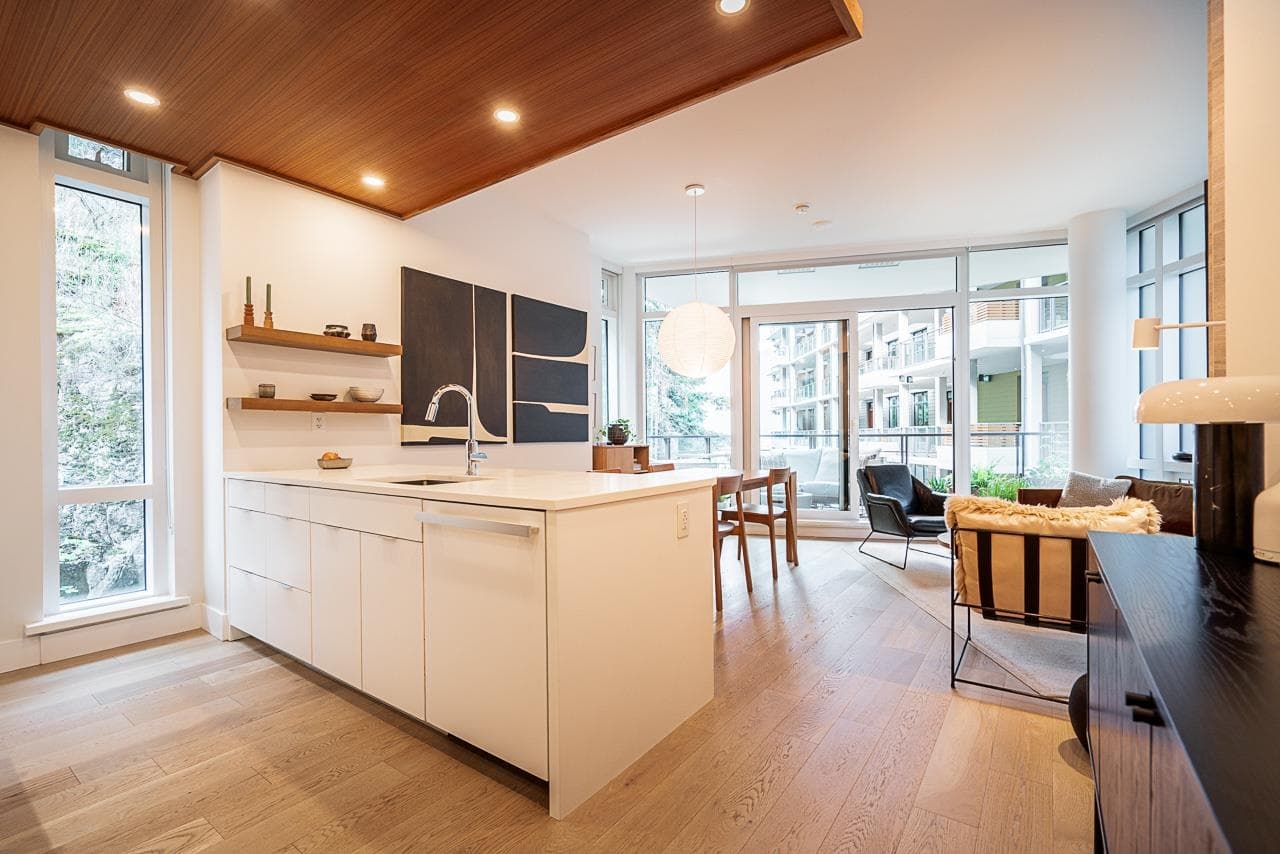 401 - 6699 Nelson Avenue, West Vancouver, V7W 2B2 — photo 3