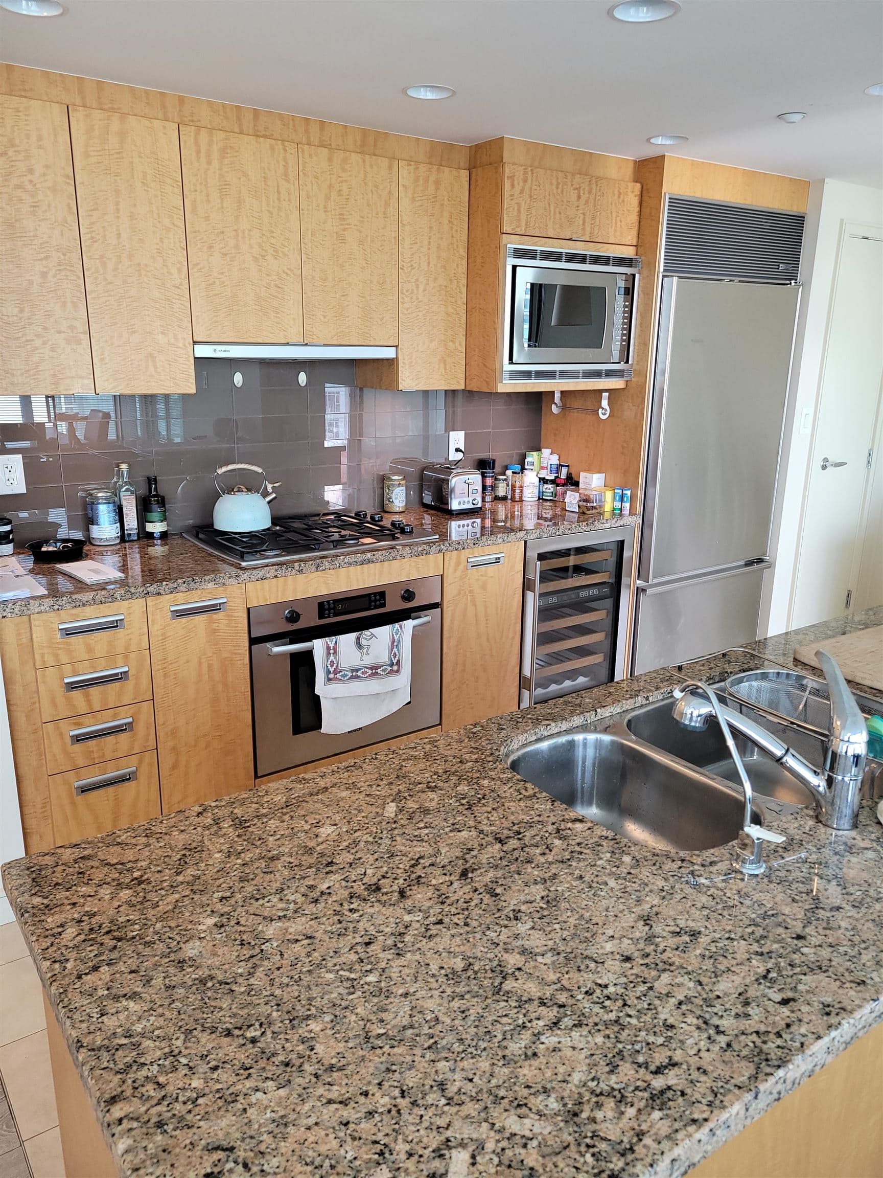 2004 - 1616 Bayshore Drive, Vancouver, V6G 3L1 — photo 3