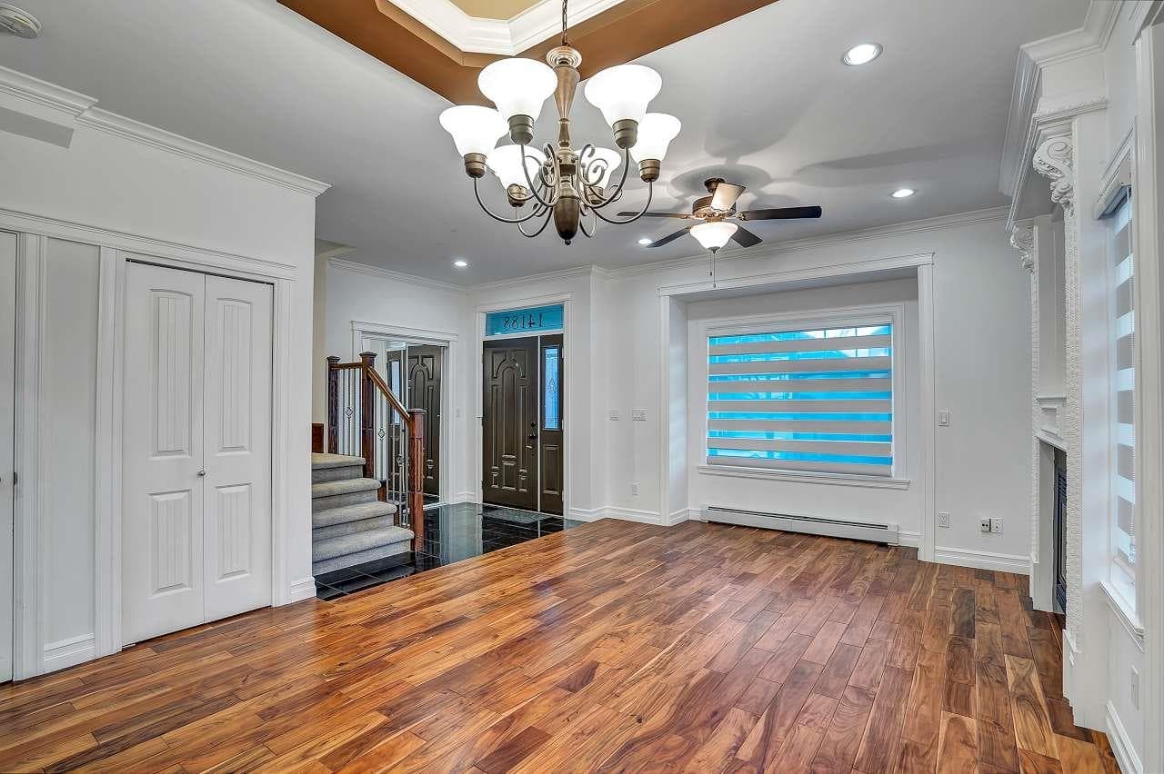 14188 62b Avenue, Surrey, V3X 0B3 — photo 3