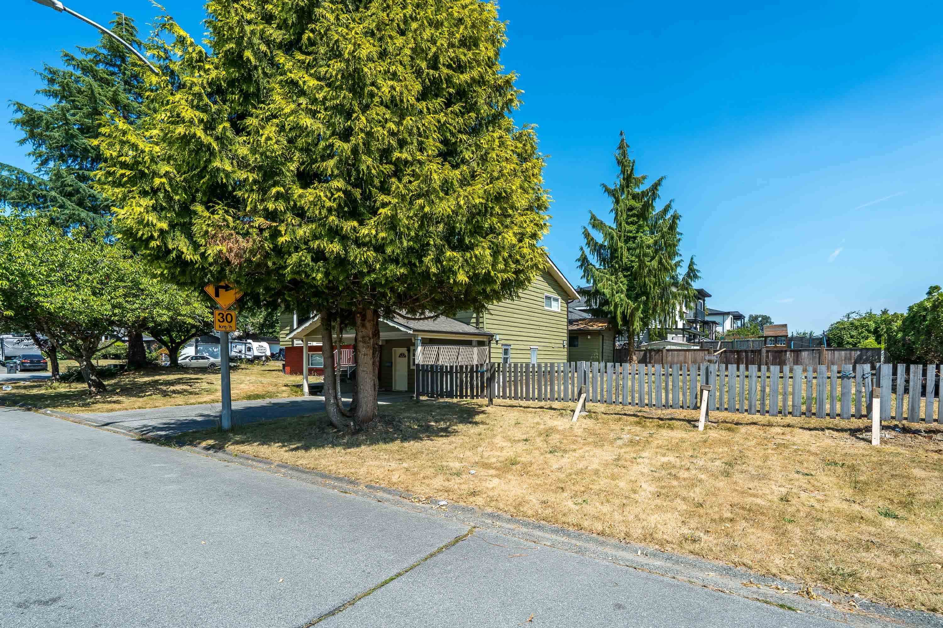 14458 Chartwell Drive, Surrey, V3S 5E4 — photo 4