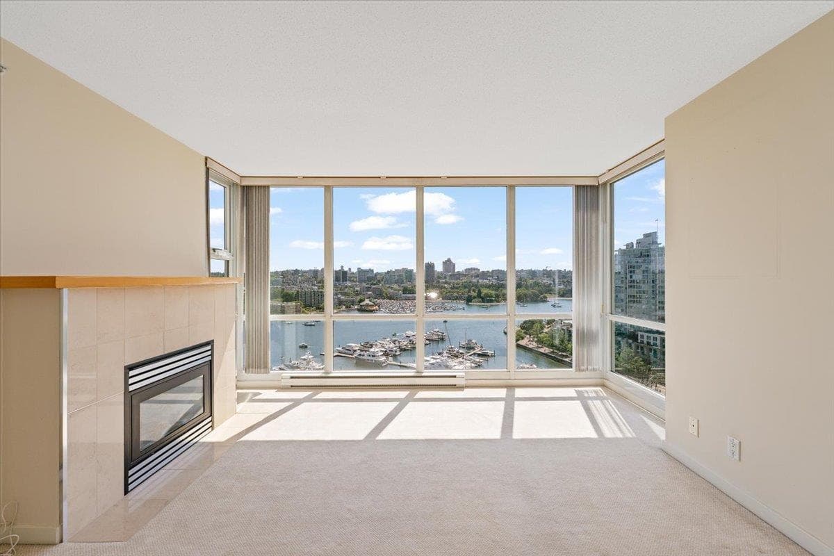 1903 - 1077 Marinaside Crescent, Vancouver, V6Z 2Z5 — photo 5
