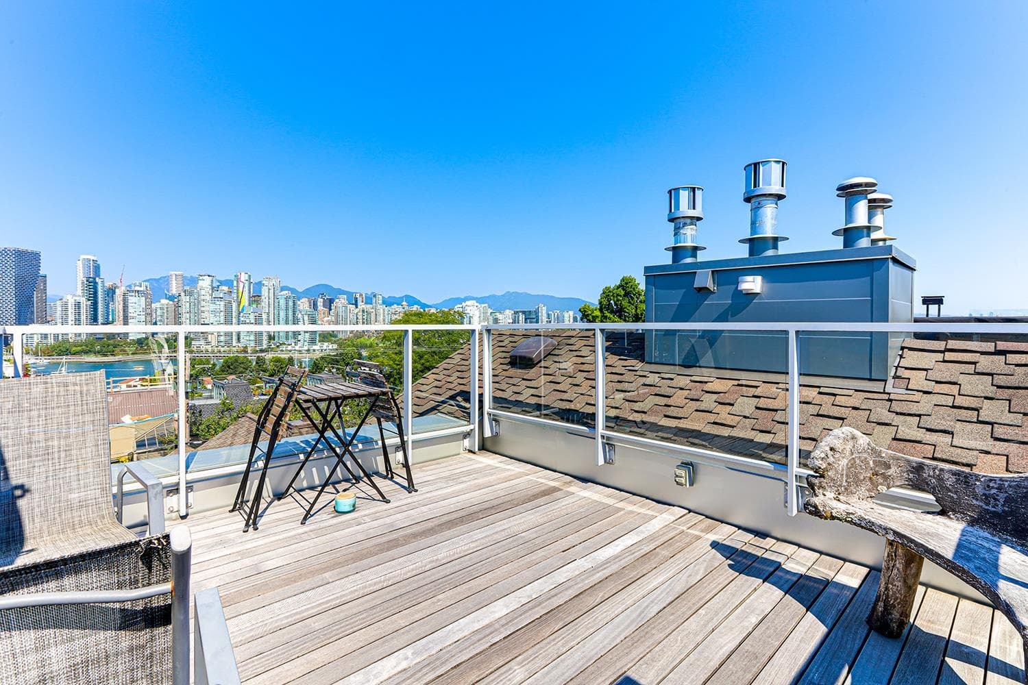 1168 W 7th Avenue, Vancouver, V6H 1B4 — photo 2