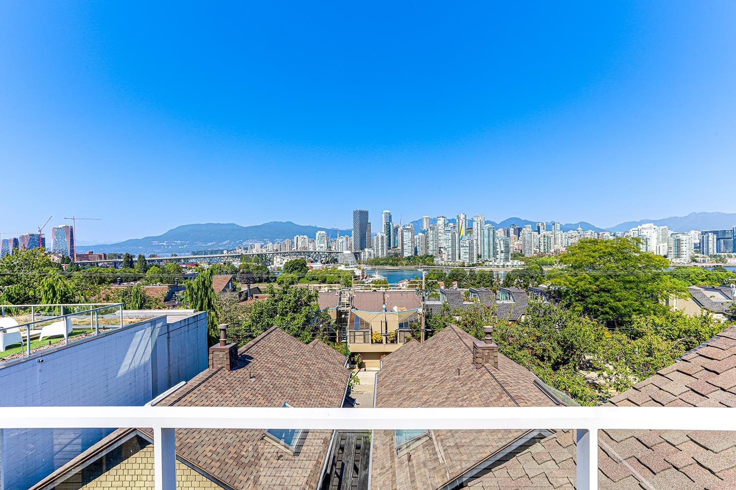 1168 W 7th Avenue, Vancouver, V6H 1B4 — photo 4