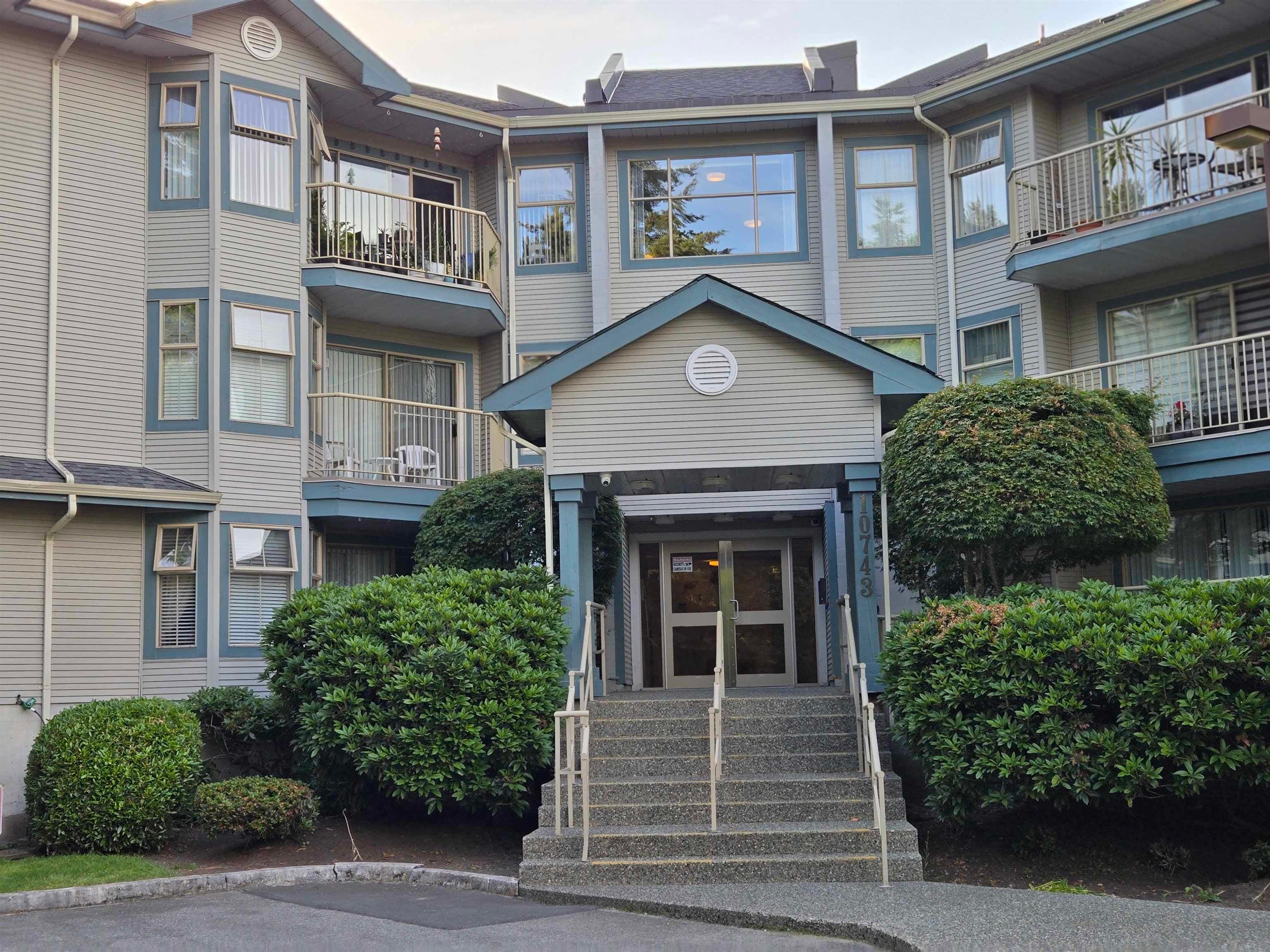208 - 10743 139 Street, Surrey, V3T 4L8 — photo 1