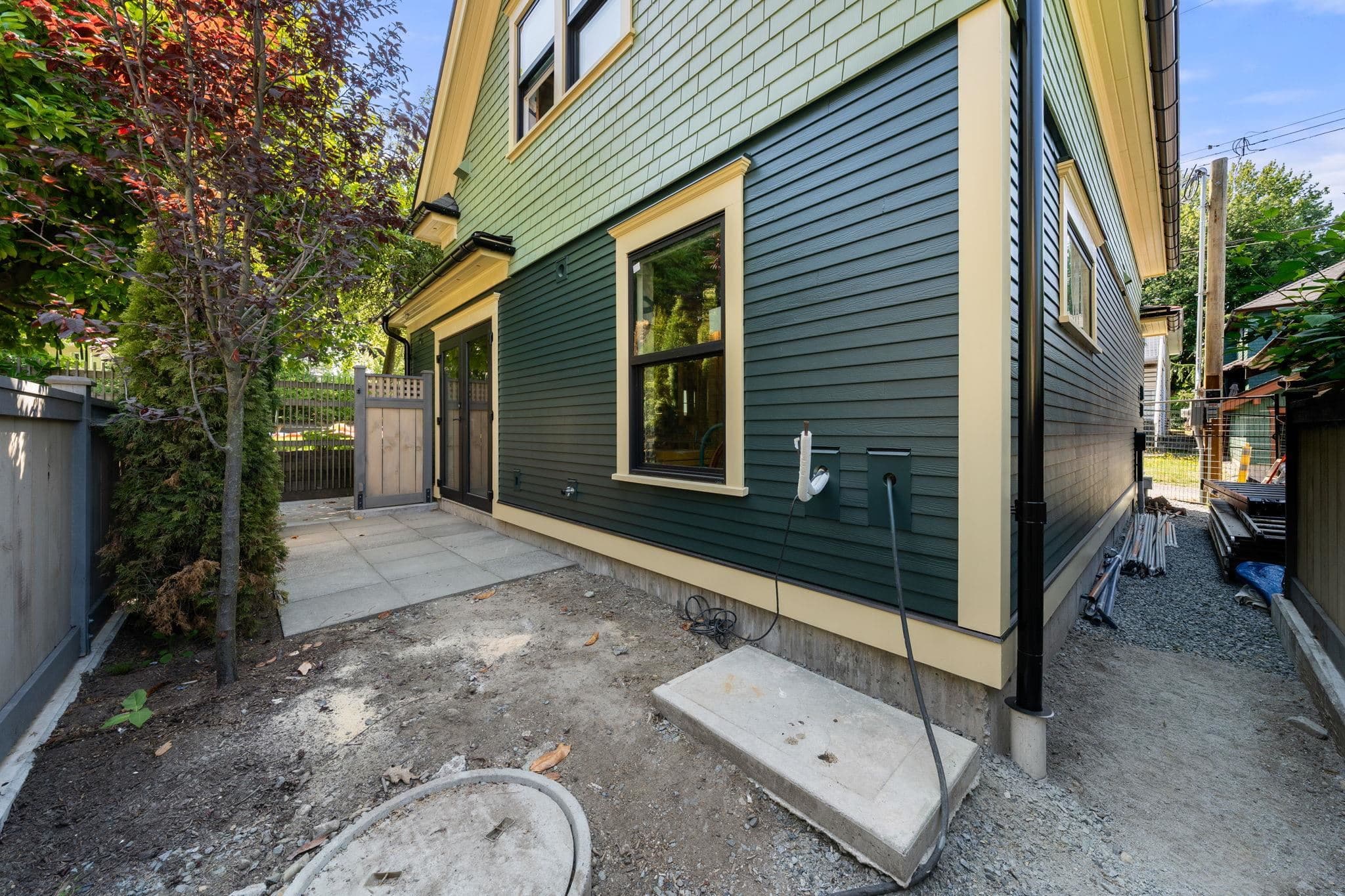 2594 Eton Street, Vancouver, V5K 1J7 — photo 5