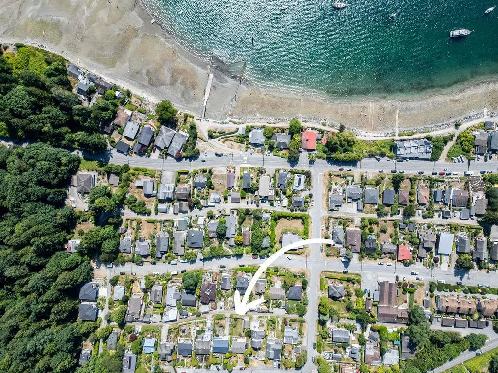 614 Glen Road, Gibsons, V0N 1V9 — photo 5