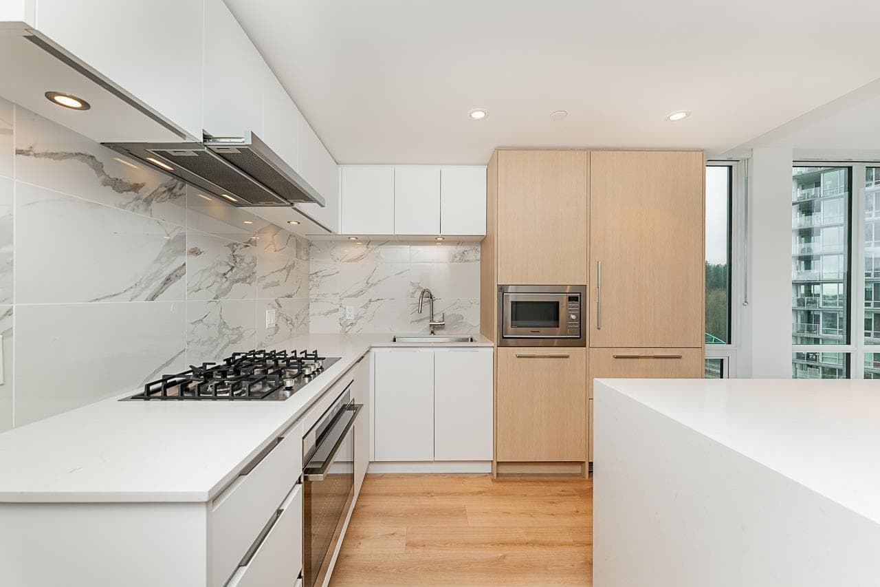 1202 - 1500 Fern Street, North Vancouver, V7J 0E6 — photo 5