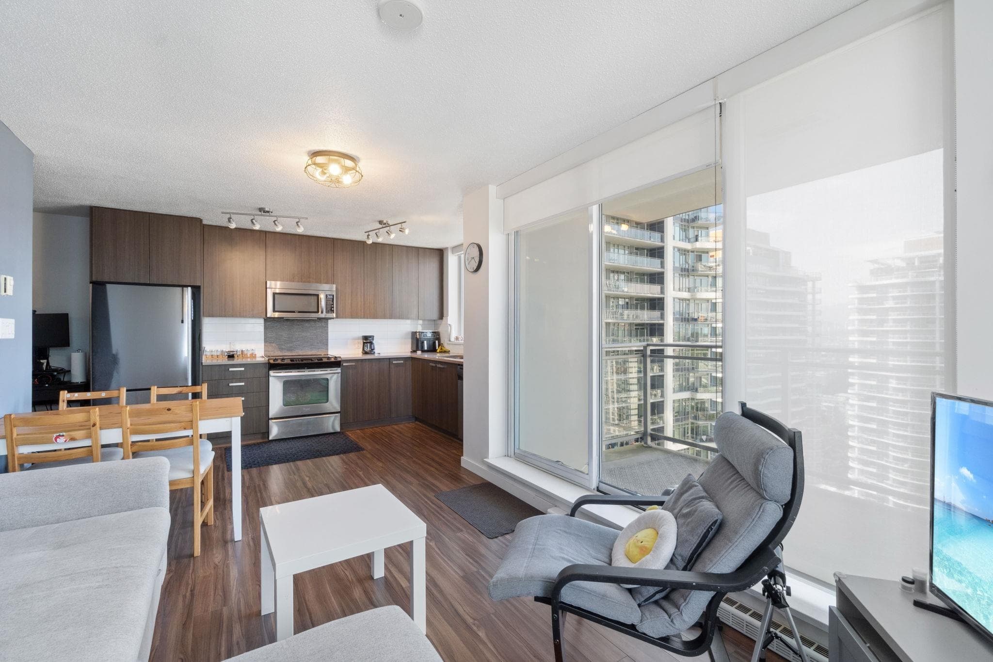 2606 - 13325 102a Avenue, Surrey, V3T 0J5 — photo 4