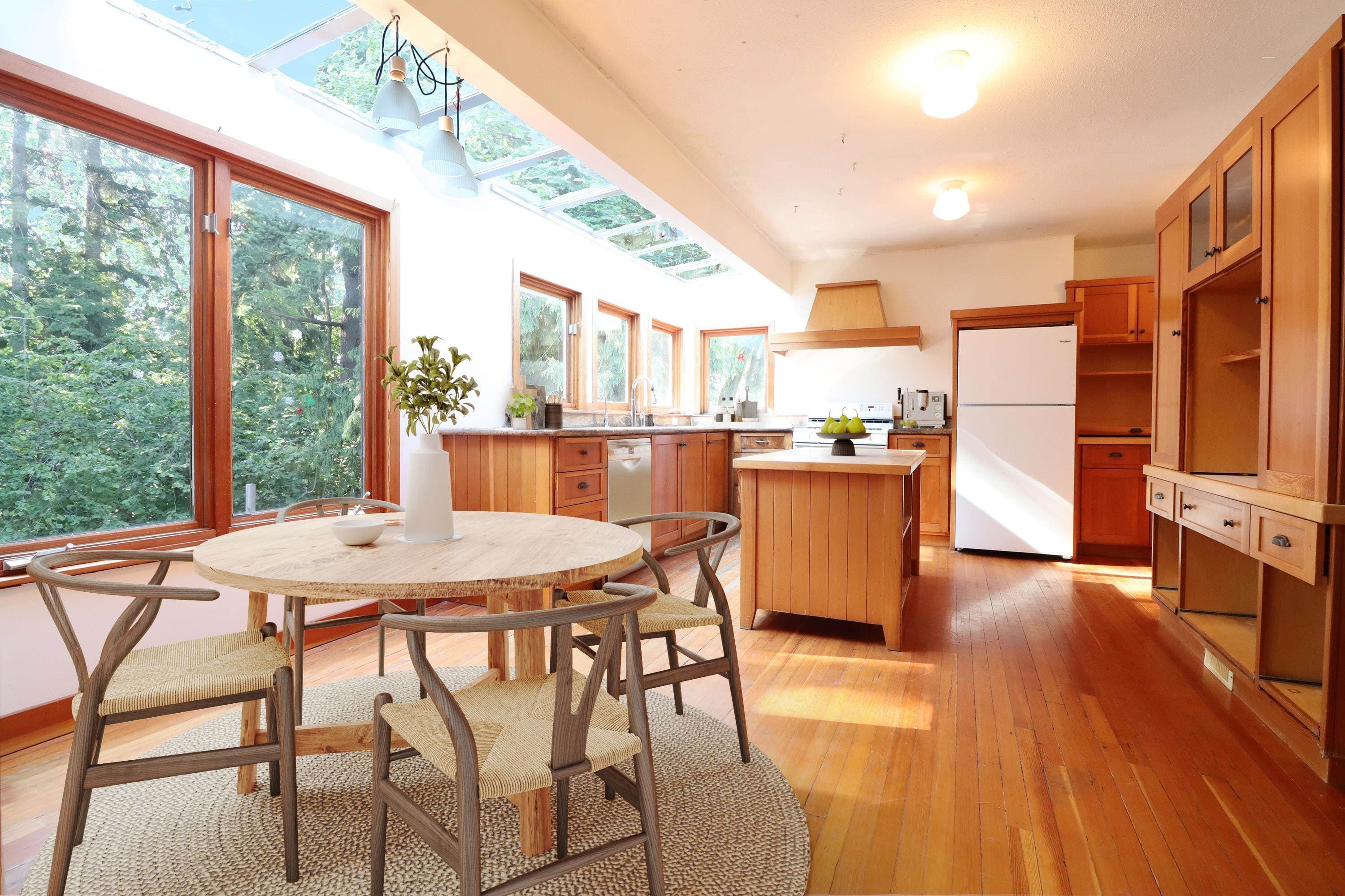 5808 Portland Street, Burnaby, V5J 2R8 — photo 5