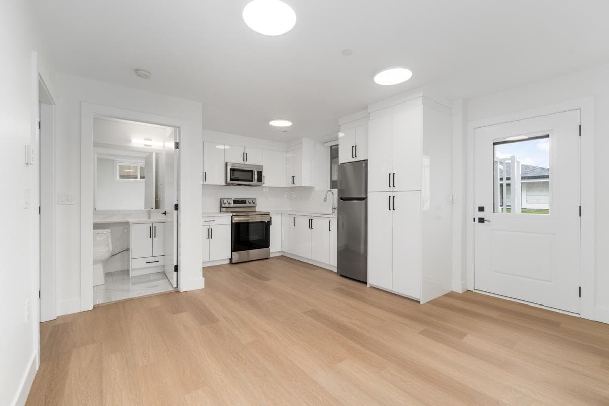 2 - 2666 E 6th Avenue, Vancouver, V5M 1R3 — photo 3