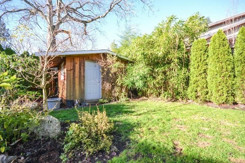 14181 Malabar Avenue, White Rock, V4B 2Y4 — photo 5