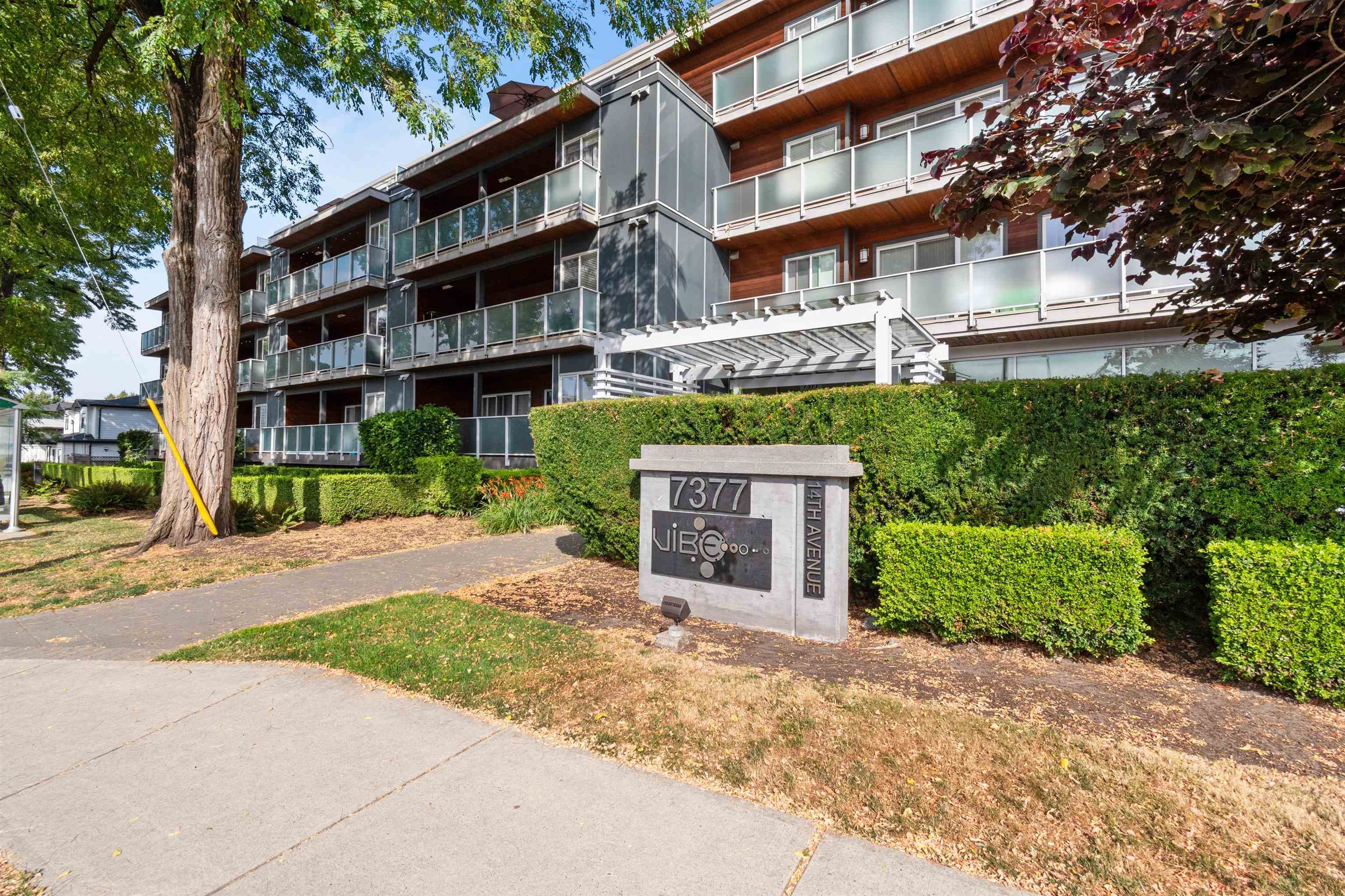 301 - 7377 14th Avenue, Burnaby