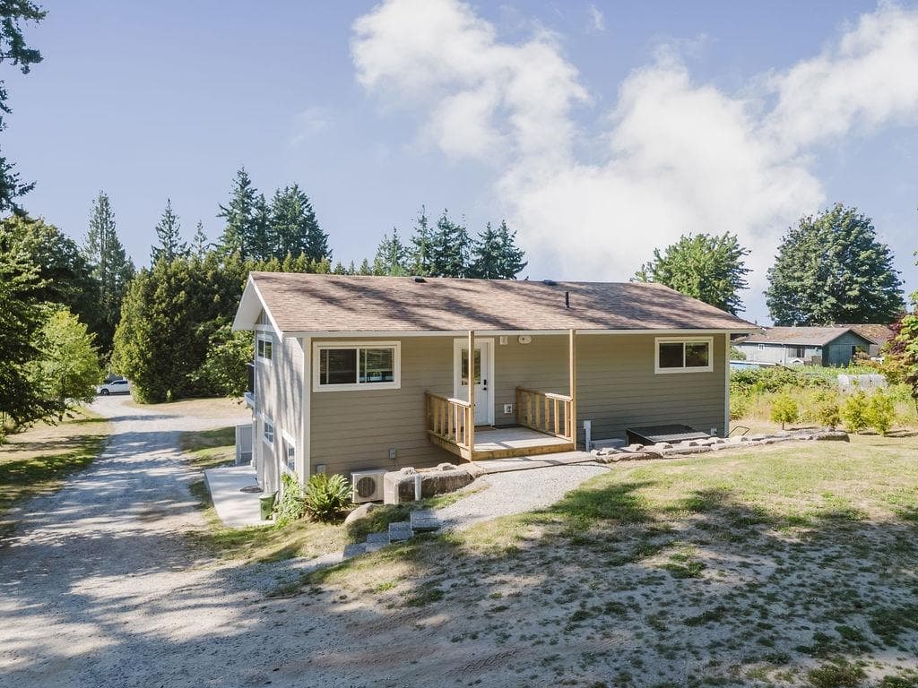 970 Cemetery Road, Gibsons, V0N 1V7 — photo 2