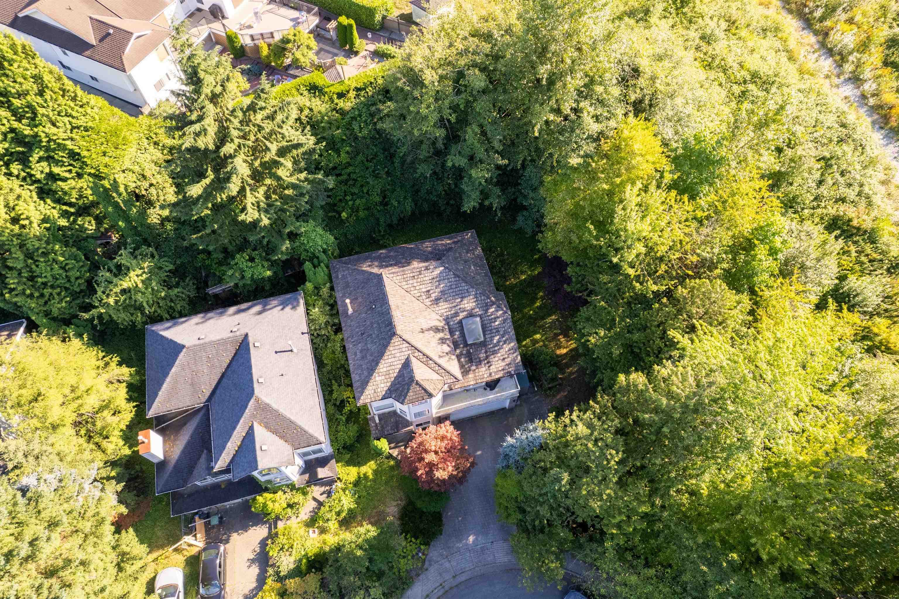 1038 Windward Drive, Coquitlam, V3C 5S6 — photo 2