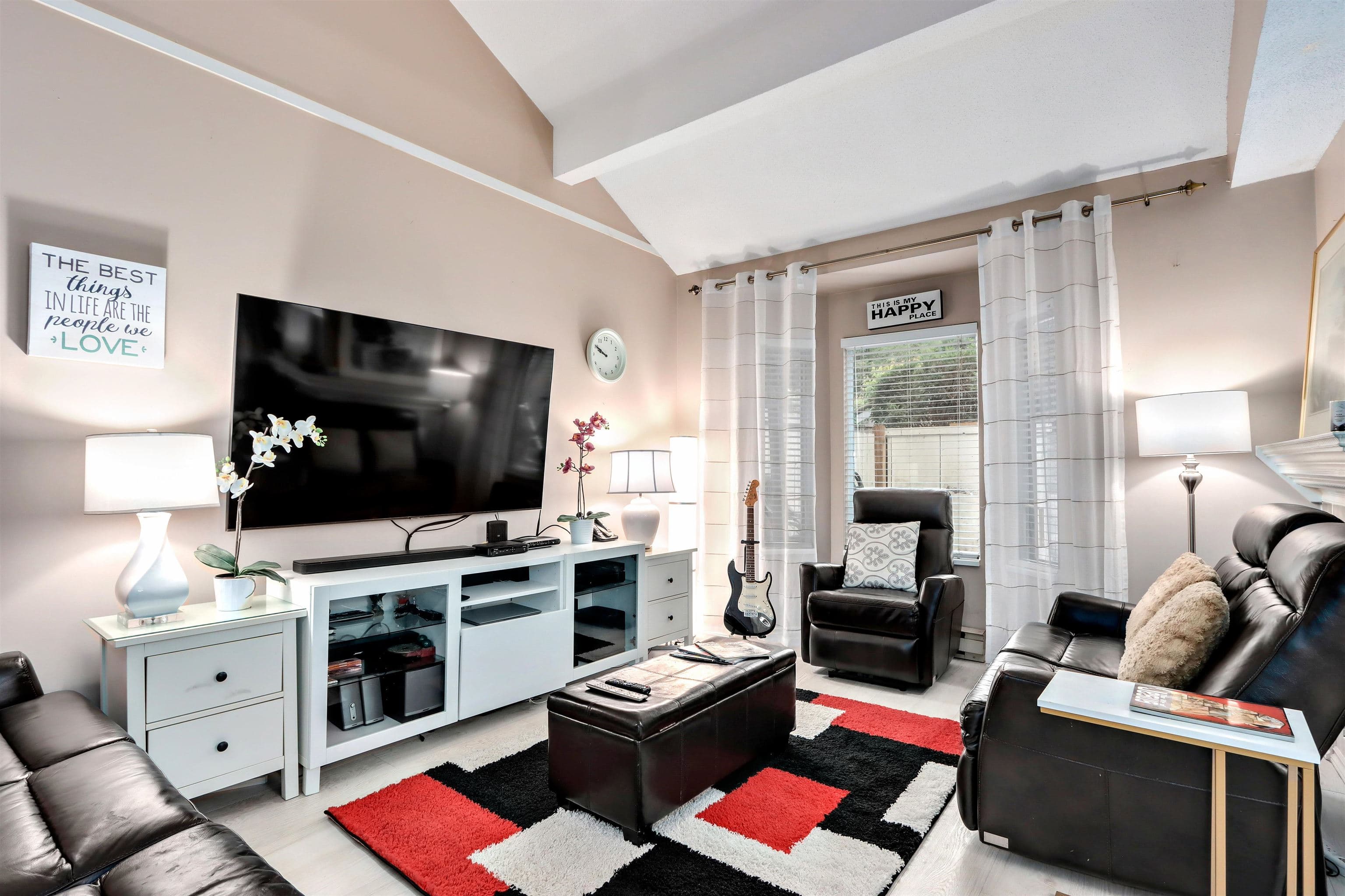 2 - 10094 154 Street, Surrey, V3R 4J6 — photo 2