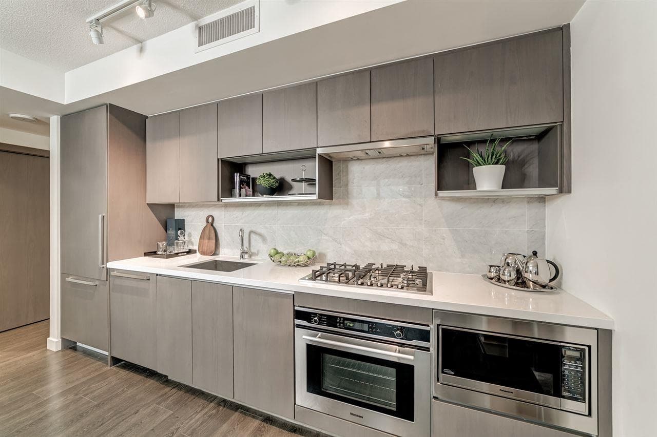 608 - 68 Smithe Street, Vancouver, V6B 0P4 — photo 4