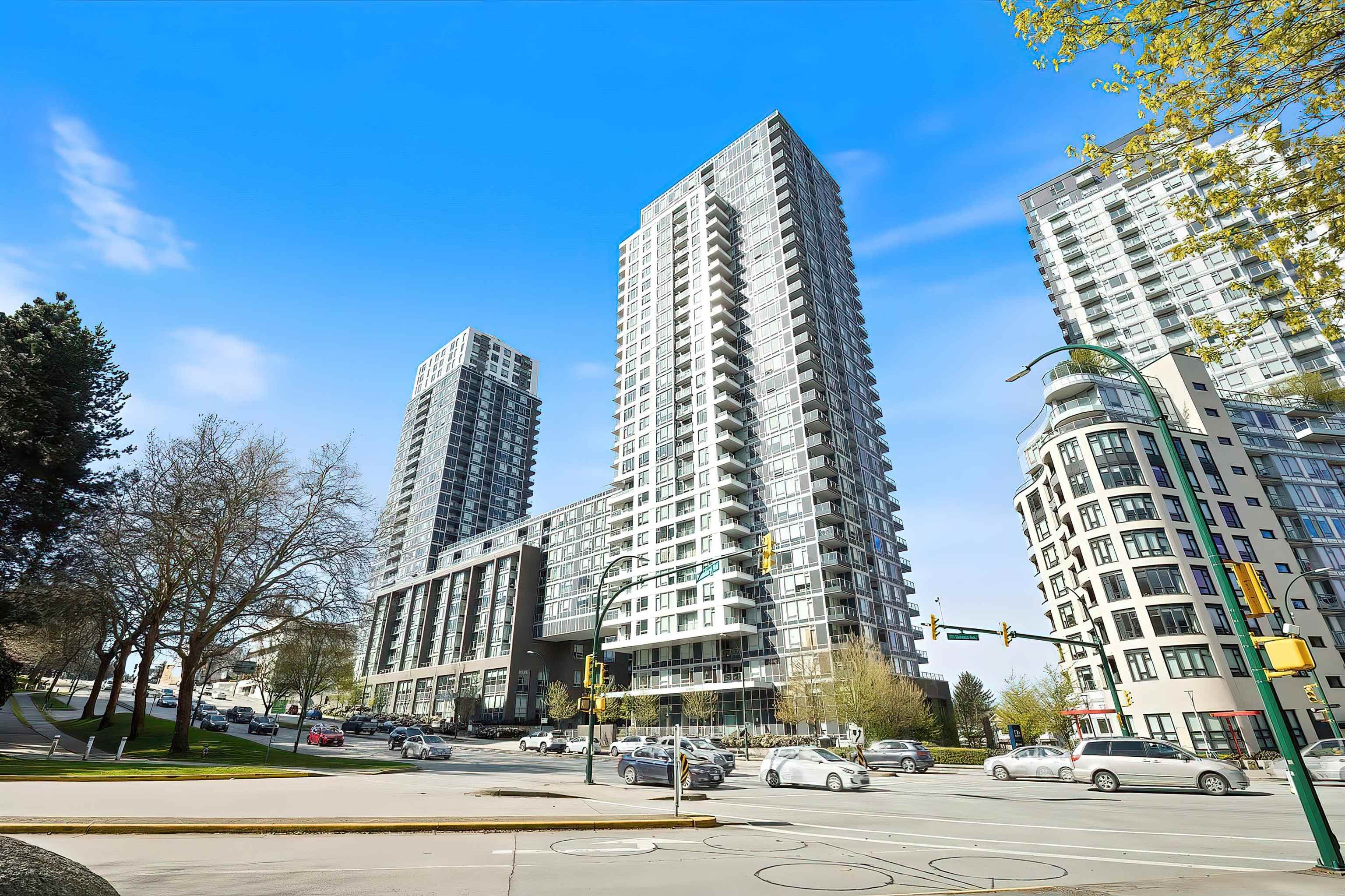1703 - 5515 Boundary Road, Vancouver, V5R 0E5 — photo 2